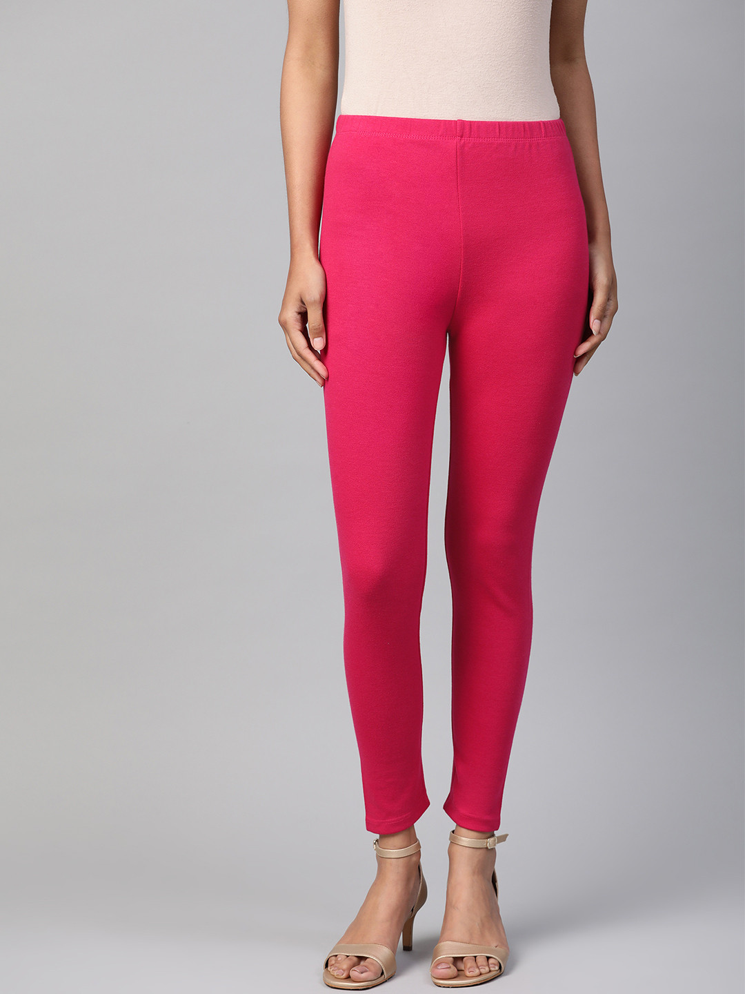 

Aurelia Women Pink Solid Ankle-Length Leggings