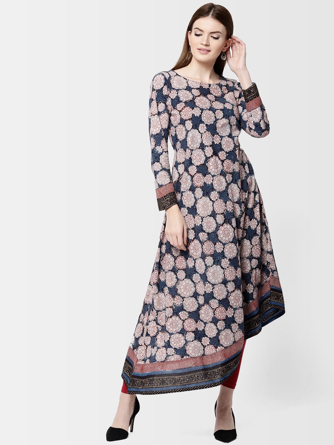 

Fabindia Women Blue & White Printed A-Line Kurta