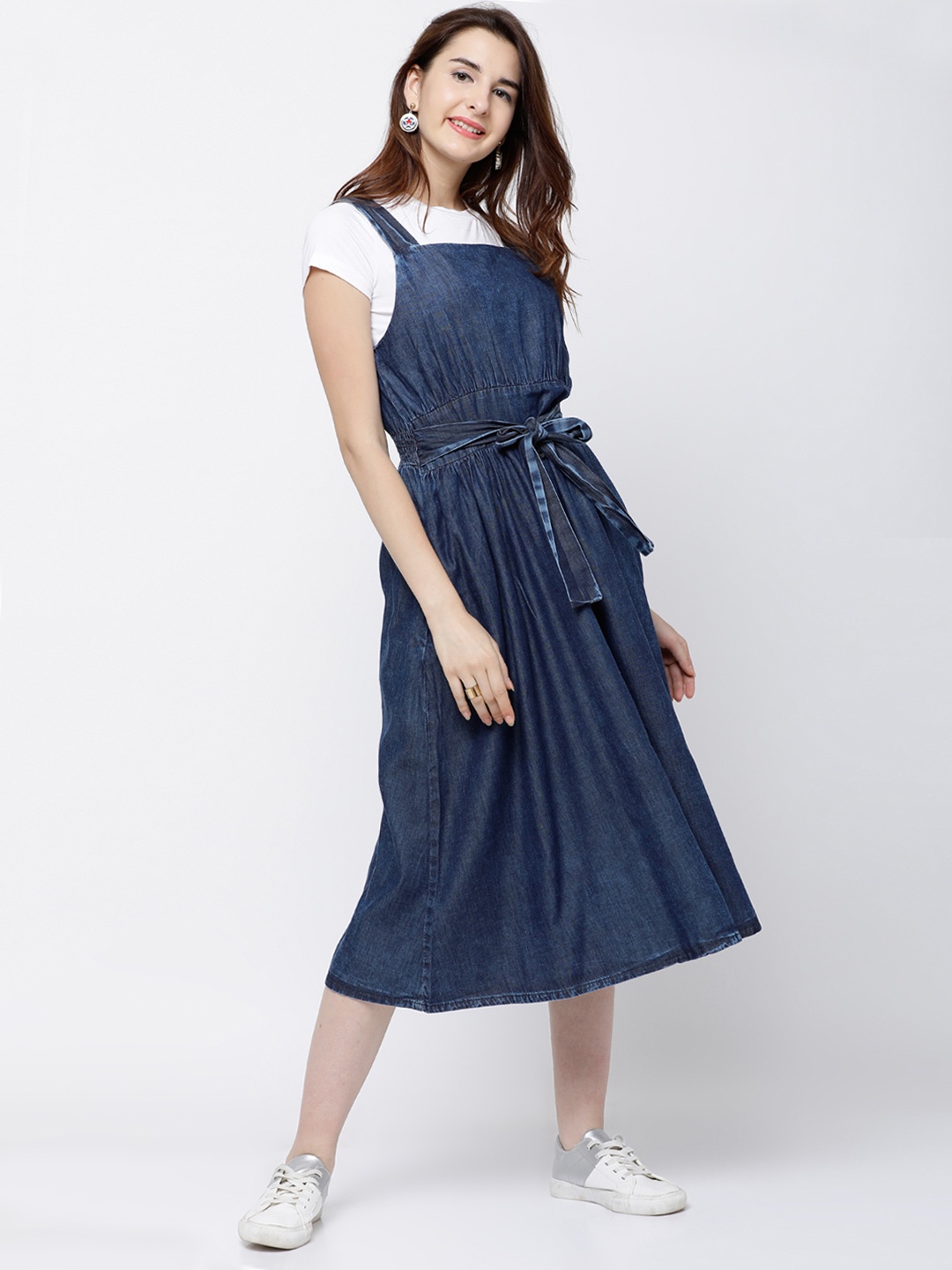 

Tokyo Talkies Women Navy Blue Solid Pinafore Dress