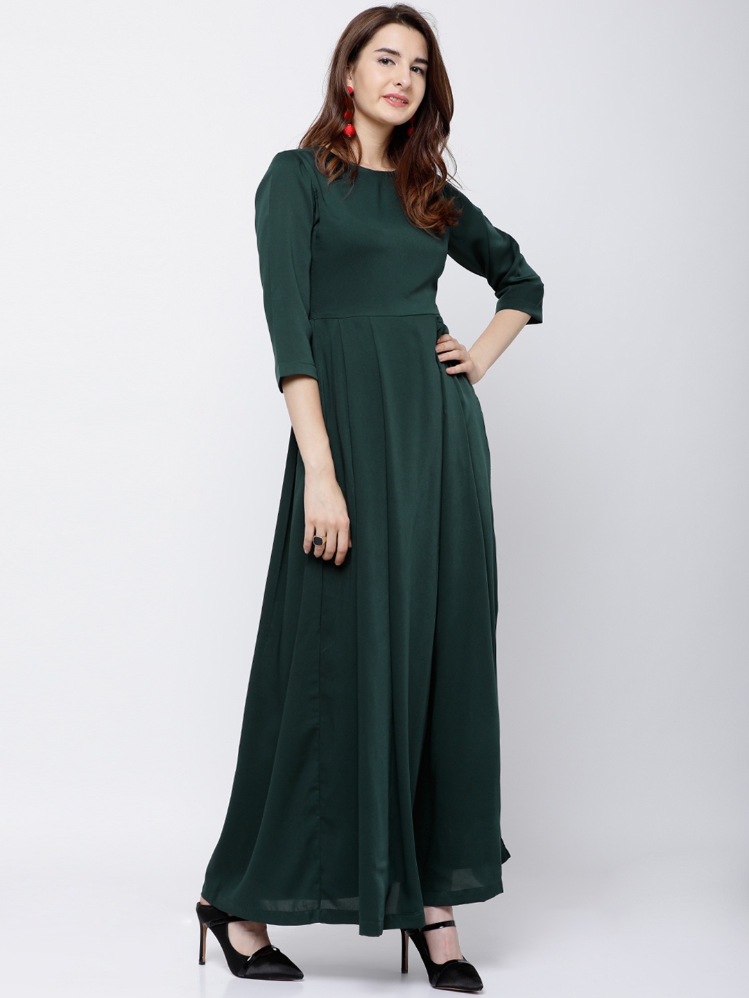 

Tokyo Talkies Women Green Solid Maxi Dress