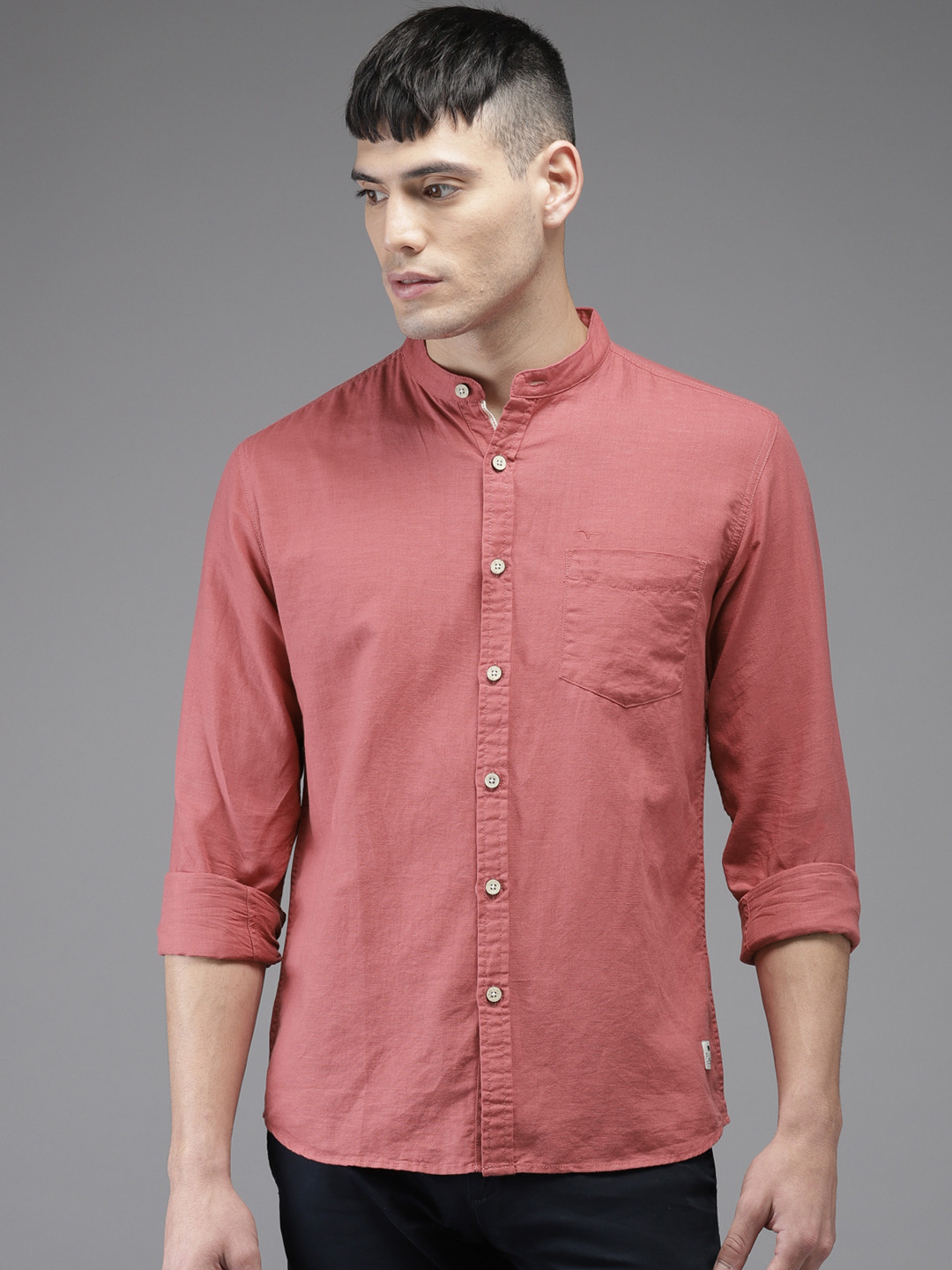 

Flying Machine Men Pink Regular Fit Solid Casual Shirt