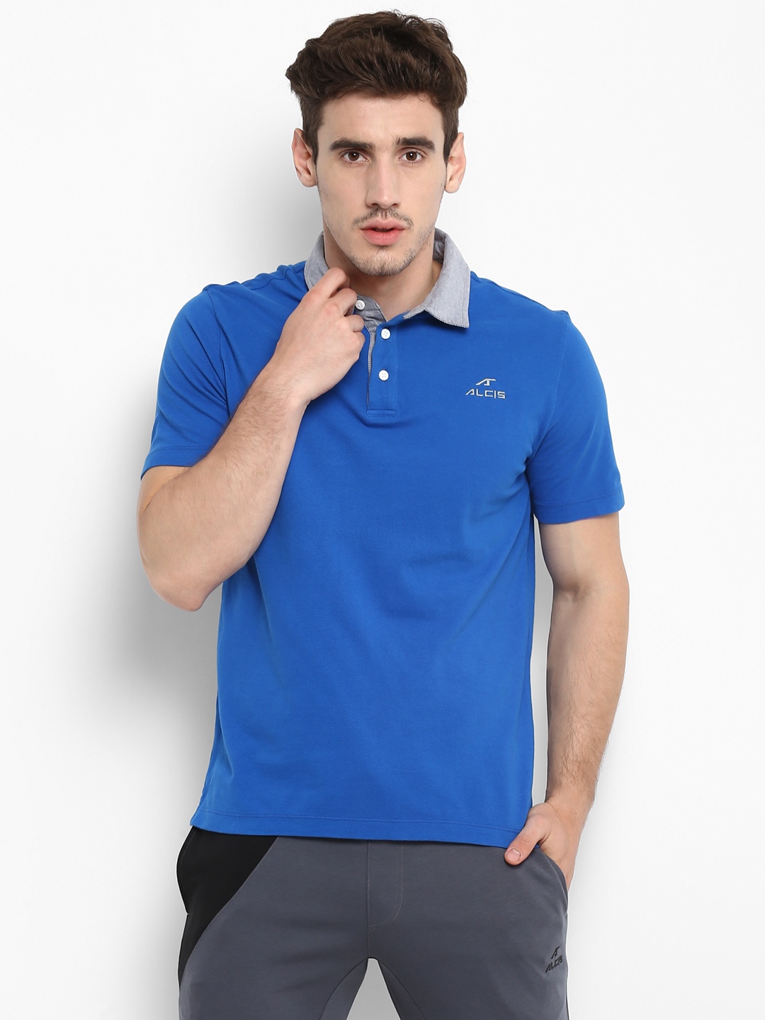 

Alcis Men Blue Solid Polo Collar T-shirt
