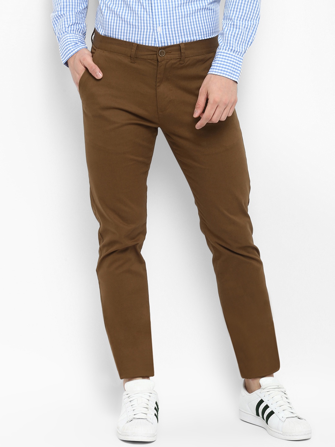 

Red Tape Men Brown Slim Fit Solid Regular Trousers
