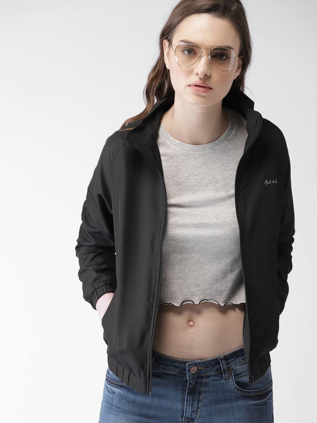 

Mast & Harbour Women Black Solid Lightweight Bomber