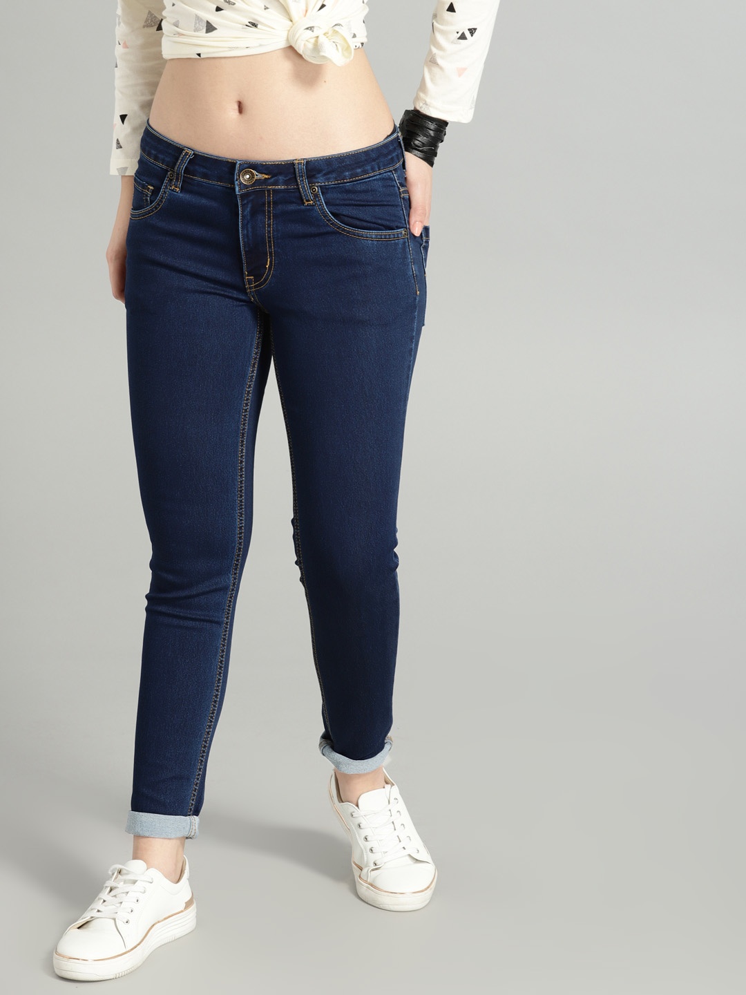 

Roadster Women Blue Skinny Fit Mid-Rise Clean Look Stretchable Jeans