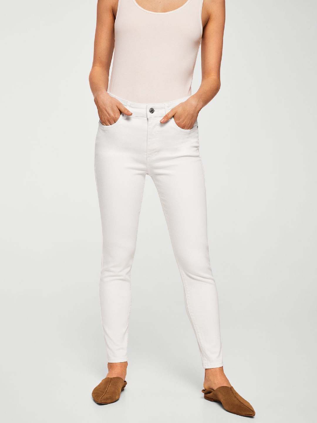 

MANGO Women White Skinny Fit Mid-Rise Clean Look Stretchable Jeans
