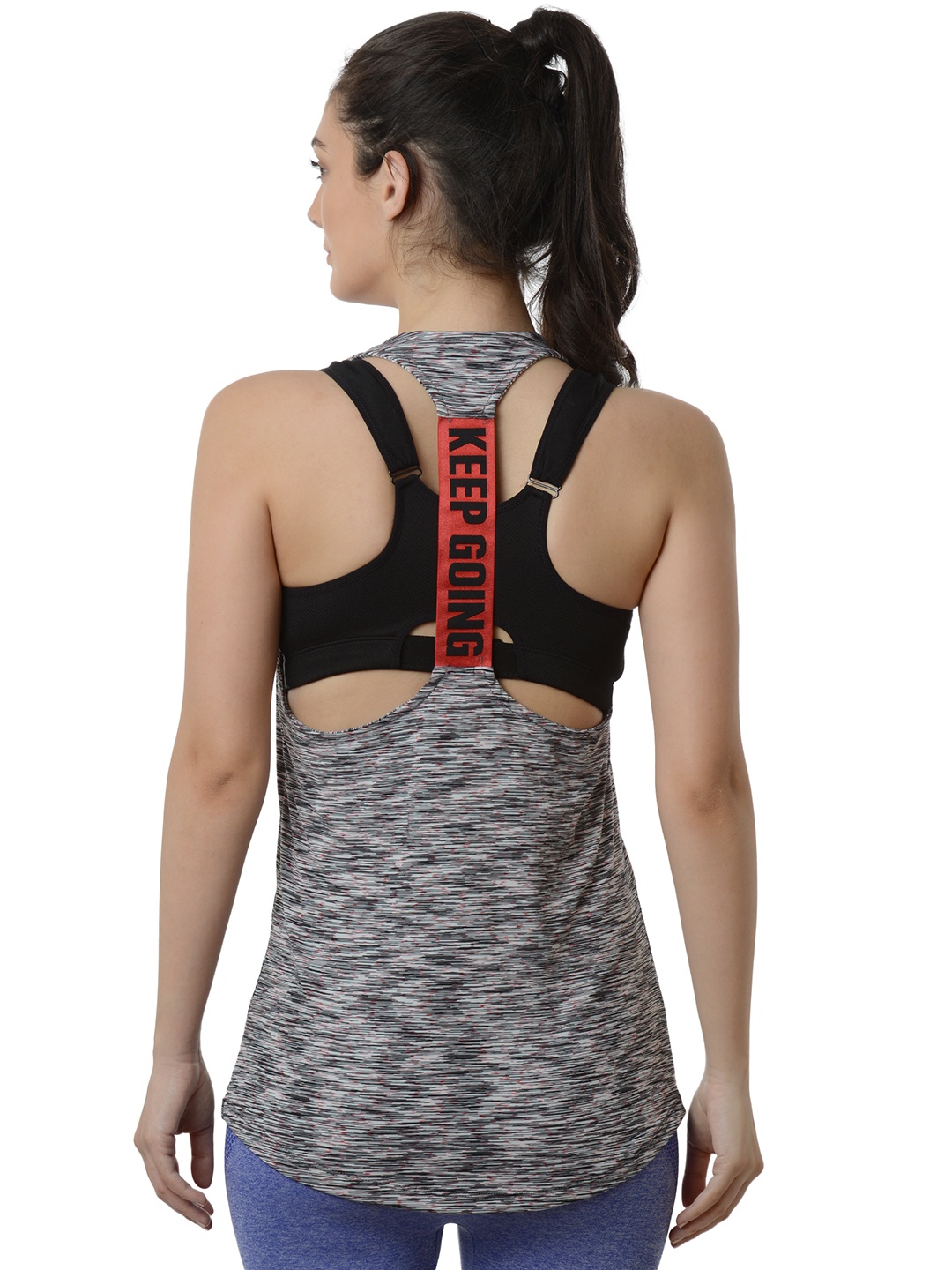 

Da Intimo Women Grey Solid Scoop Neck T-shirt