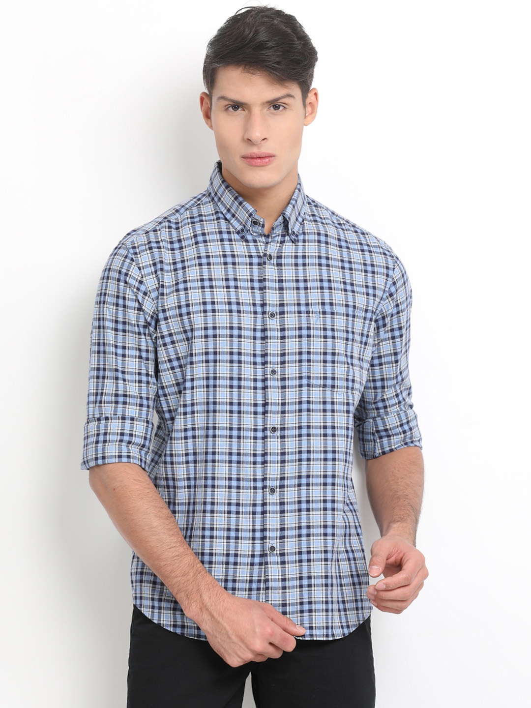 

Indian Terrain Men Blue Regular Fit Checked Casual Shirt