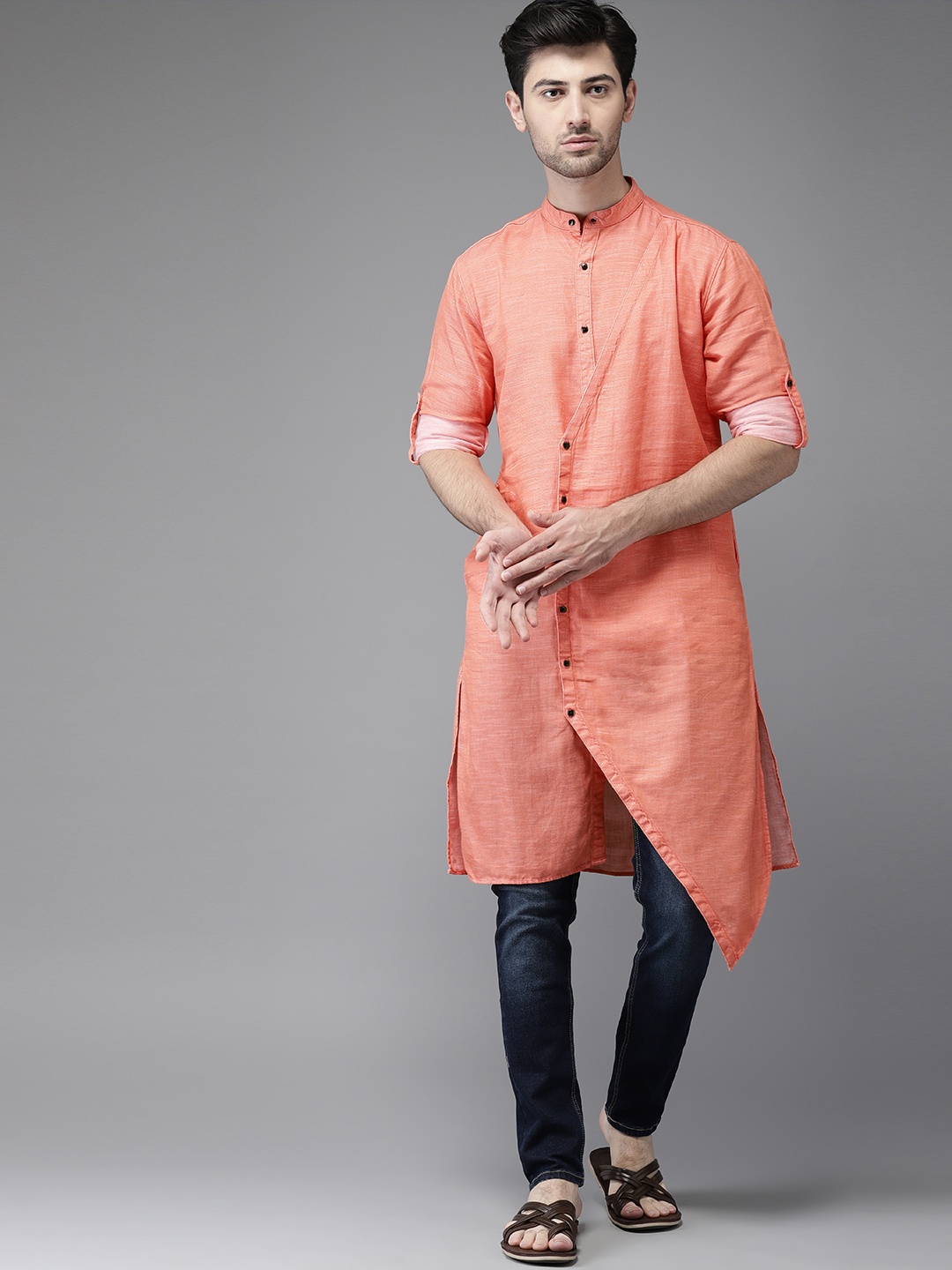 

Freehand Men Coral Pink Slim Fit Solid Straight Kurta