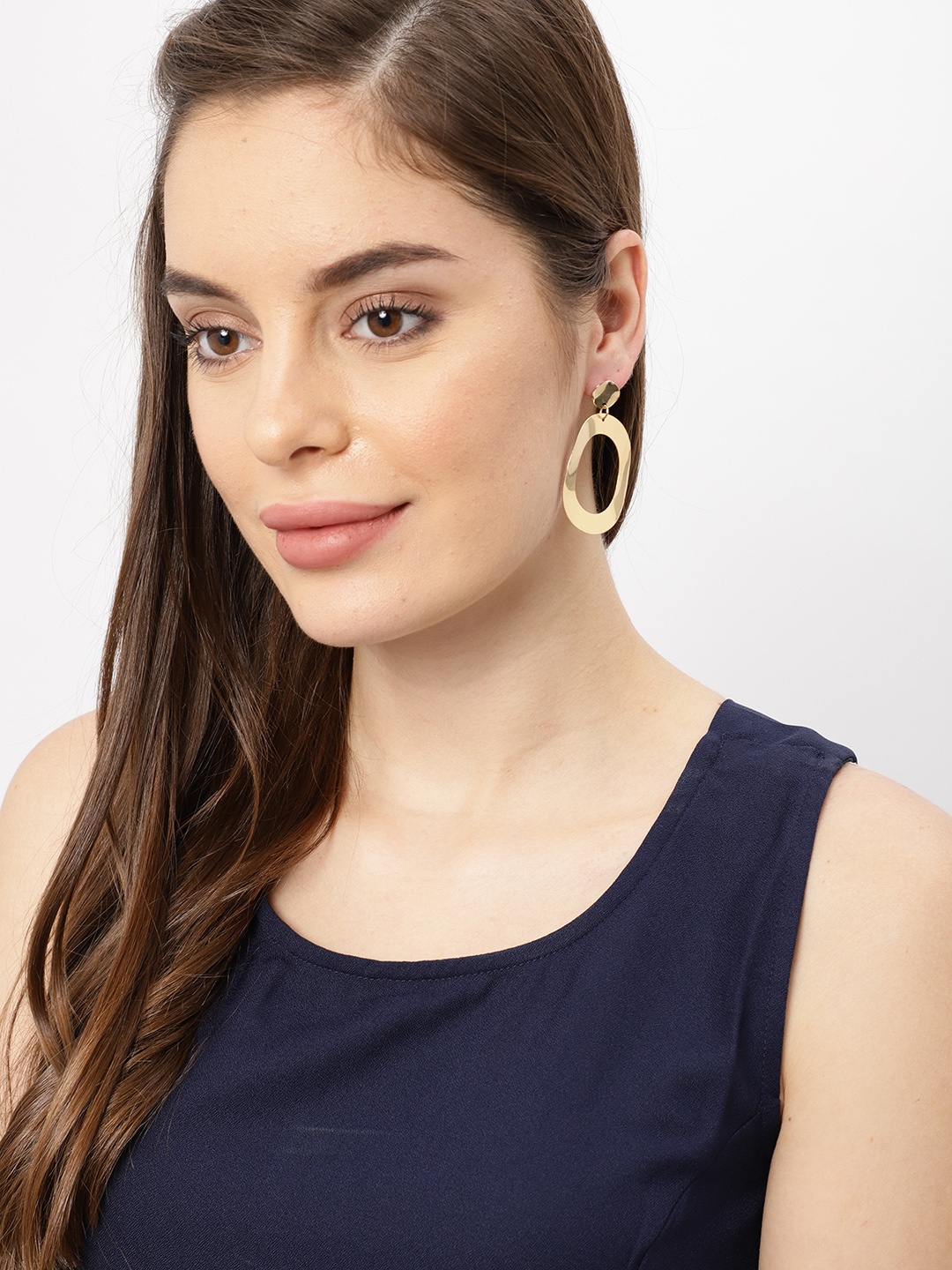 

Ayesha Gold-Toned Contemporary Circular Twisted Drop Earrings