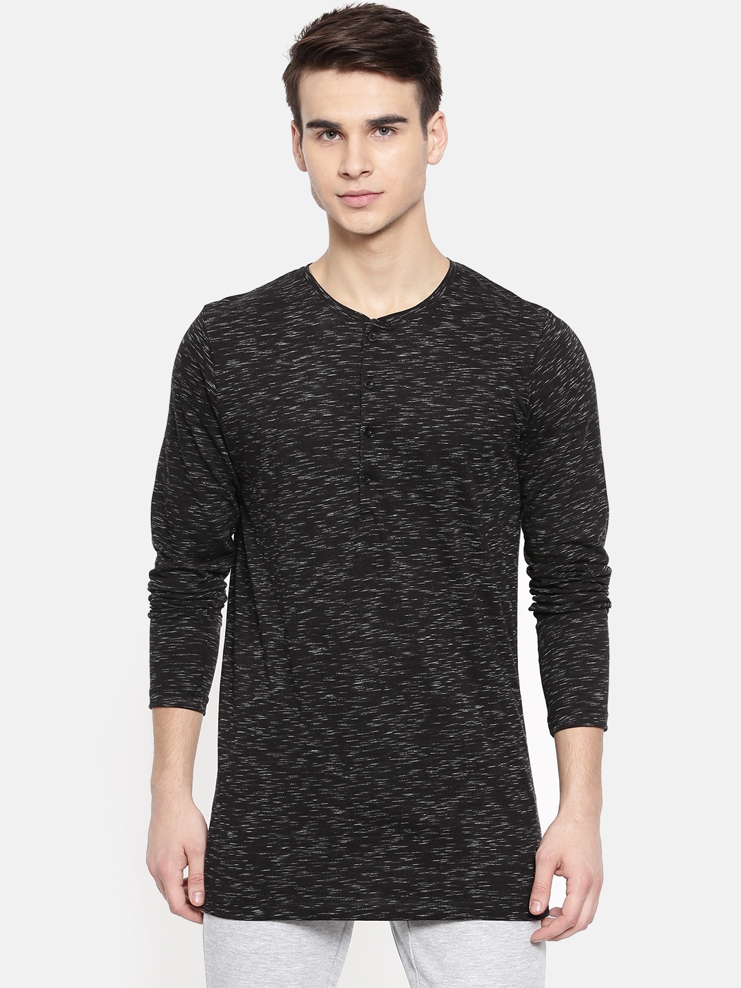 

SKULT by Shahid Kapoor Men Black Solid Henley Neck Pure Cotton T-shirt