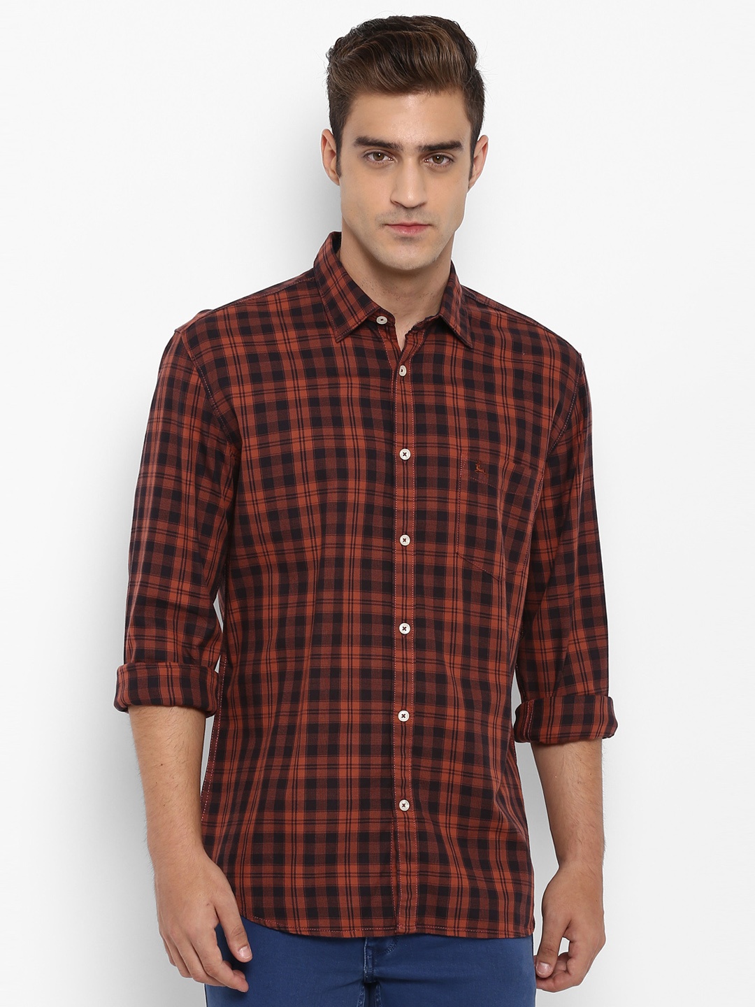 

Parx Men Red Slim Fit Checked Casual Shirt