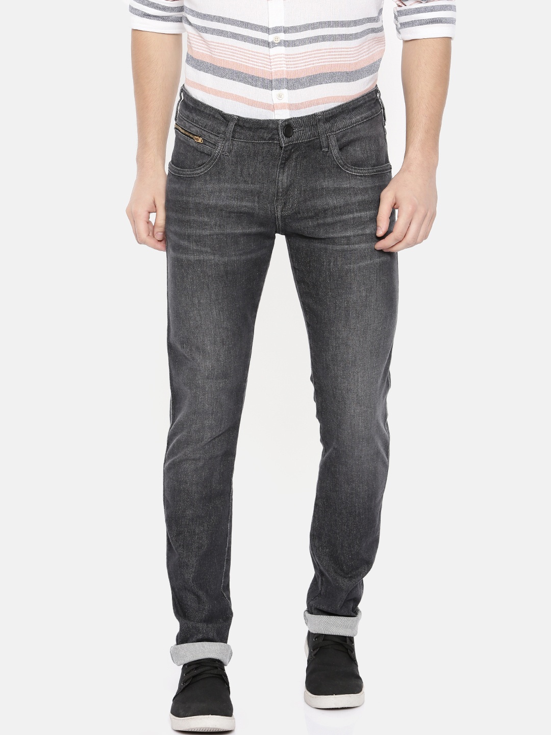 

Wrangler Men Black Vegas Skinny Tapered Low-Rise Clean Look Stretchable Jeans