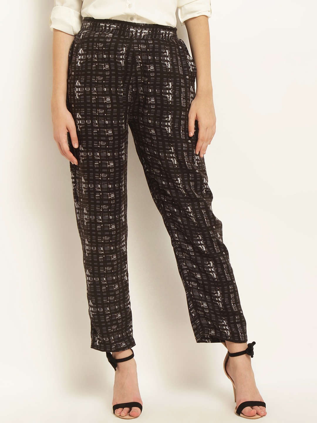 

Marie Clarie Women Black Printed Trousers