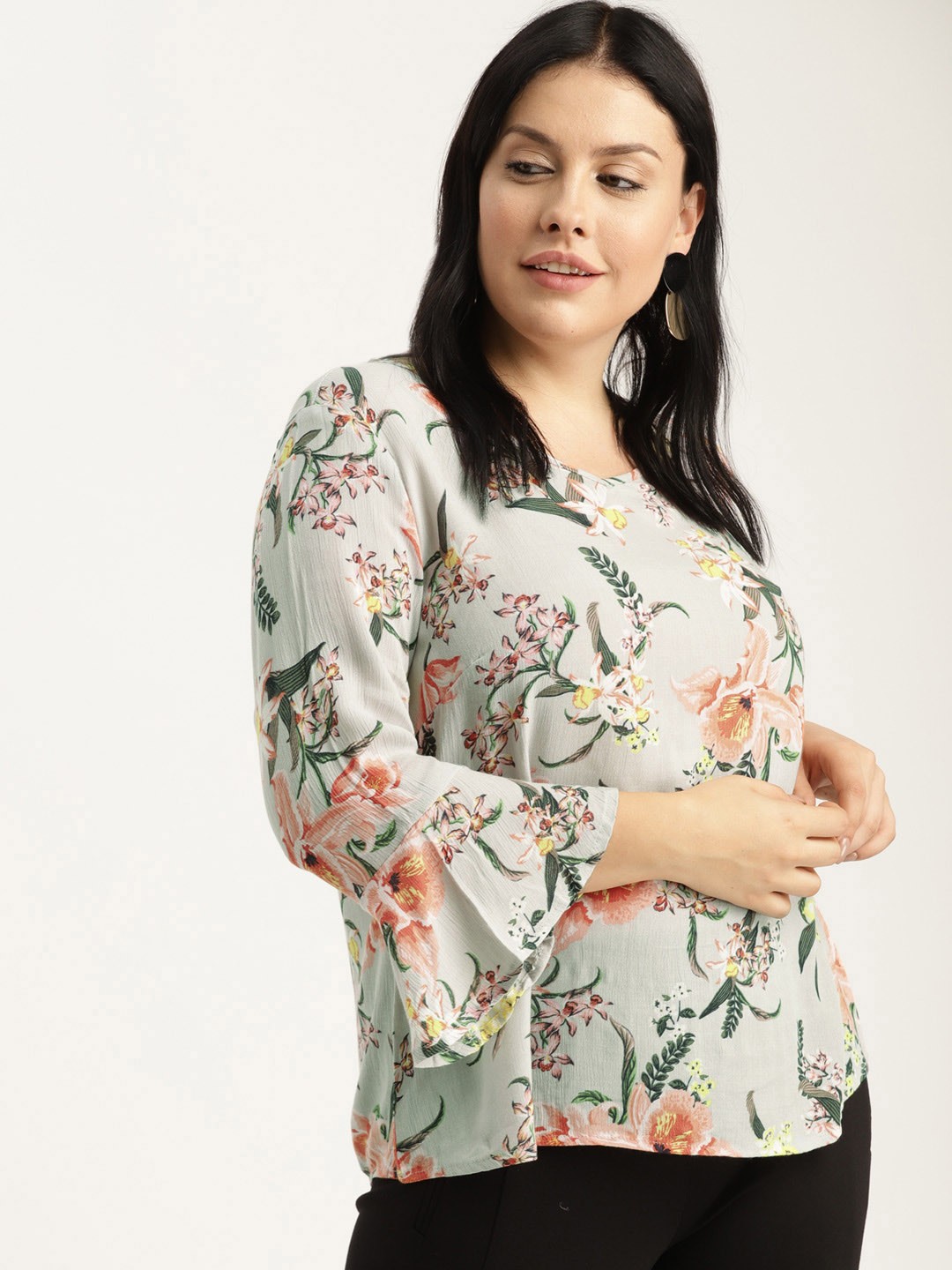 

Sztori Plus Size Grey Floral Bell Sleeves Top