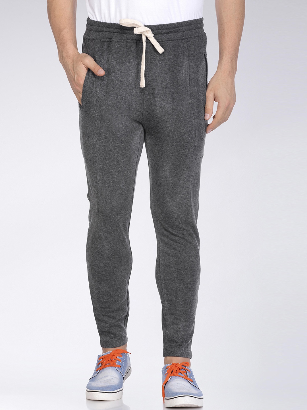 

Tinted Men Grey Solid Track Pants