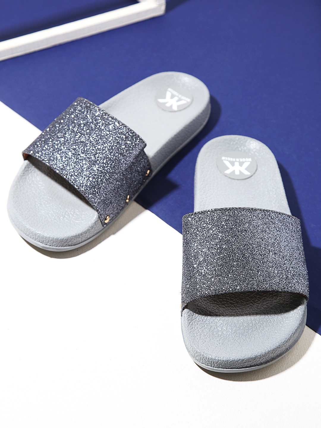 

Kook N Keech Women Navy Blue Solid Synthetic Open Toe Flats, Silver
