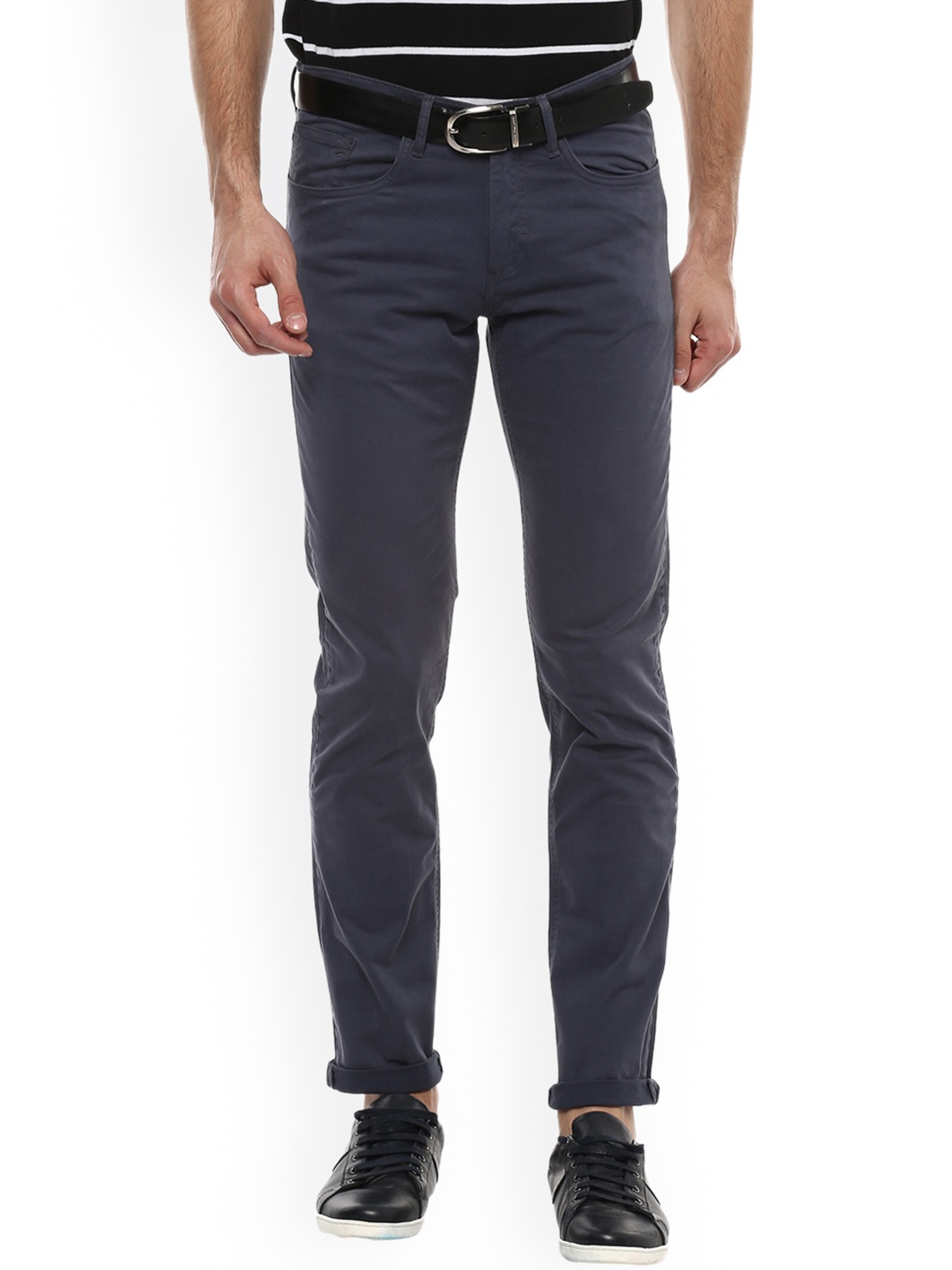 

Solly Jeans Co. Men Blue Slim Fit Solid Regular Trousers