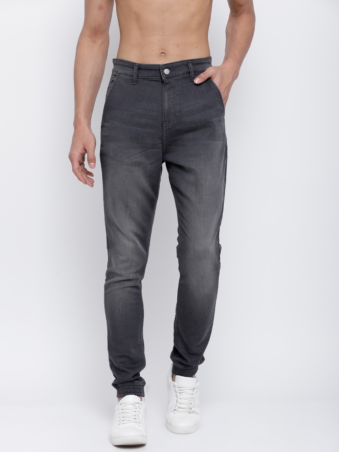 

LOCOMOTIVE Men Charcoal Jogger Mid-Rise Clean Look Stretchable Jeans