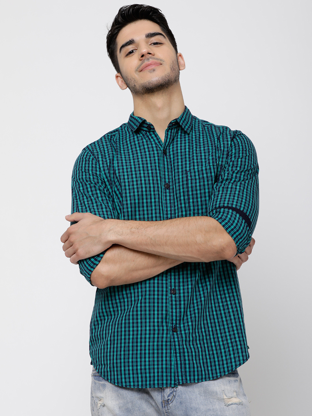 

LOCOMOTIVE Men Navy Blue & Green Slim Fit Checked Casual Shirt