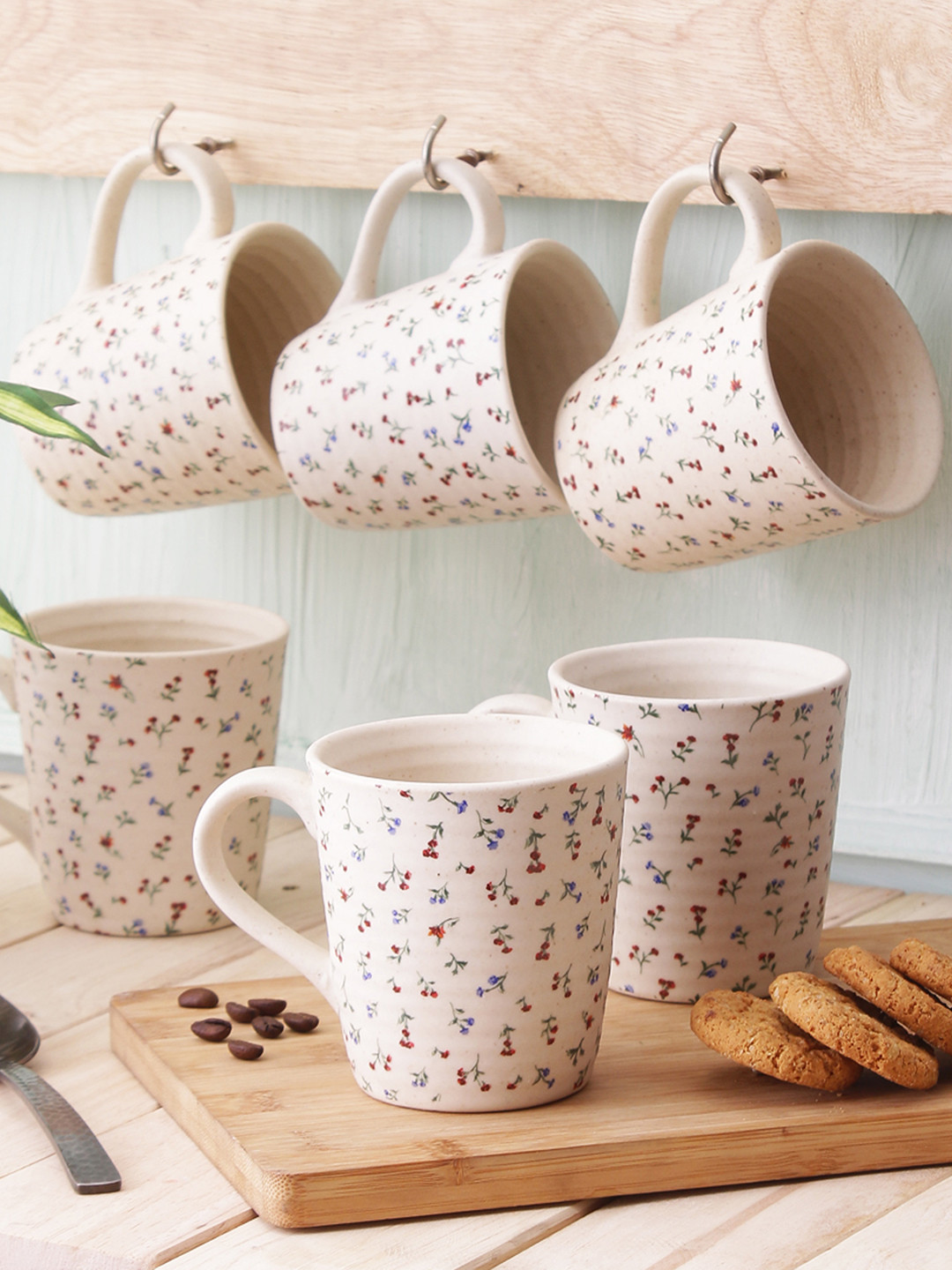 

MIAH Decor Off-White Printed Set of 6 Ceramic Cups