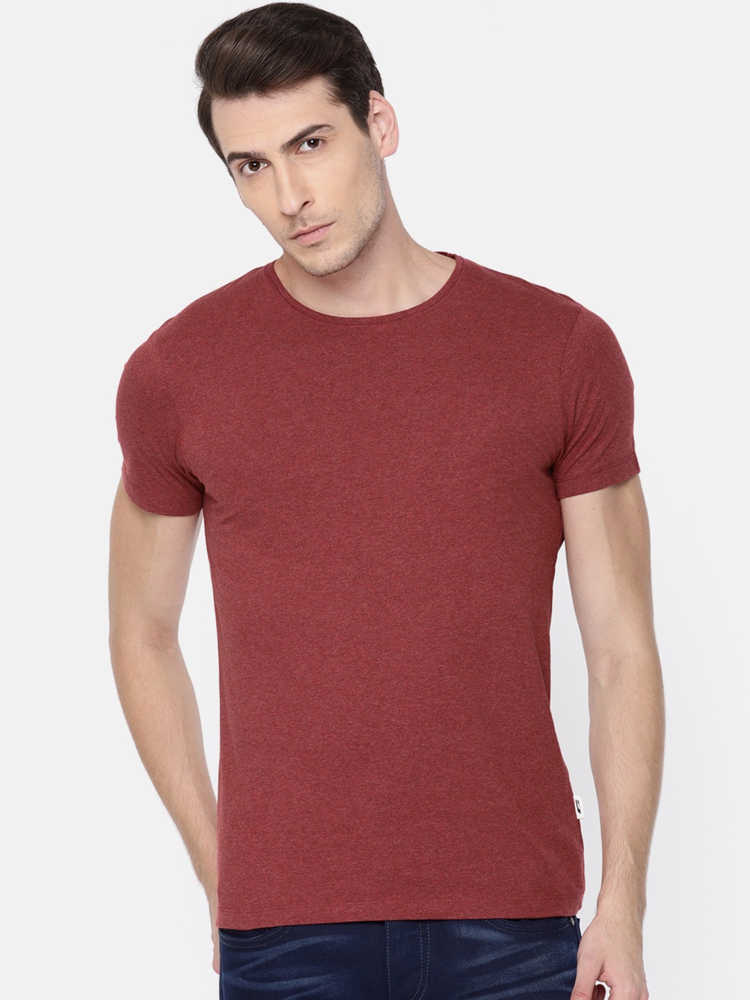 

Jack & Jones Men Rust Solid Round Neck T-shirt