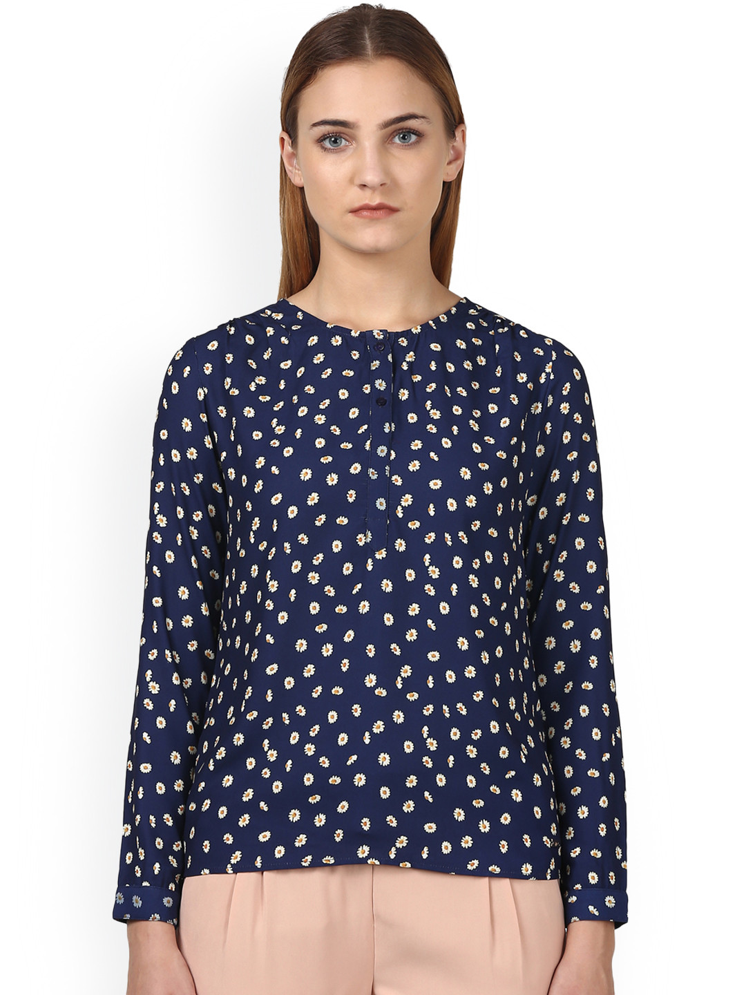

Park Avenue Woman Blue & White Printed A-Line Top