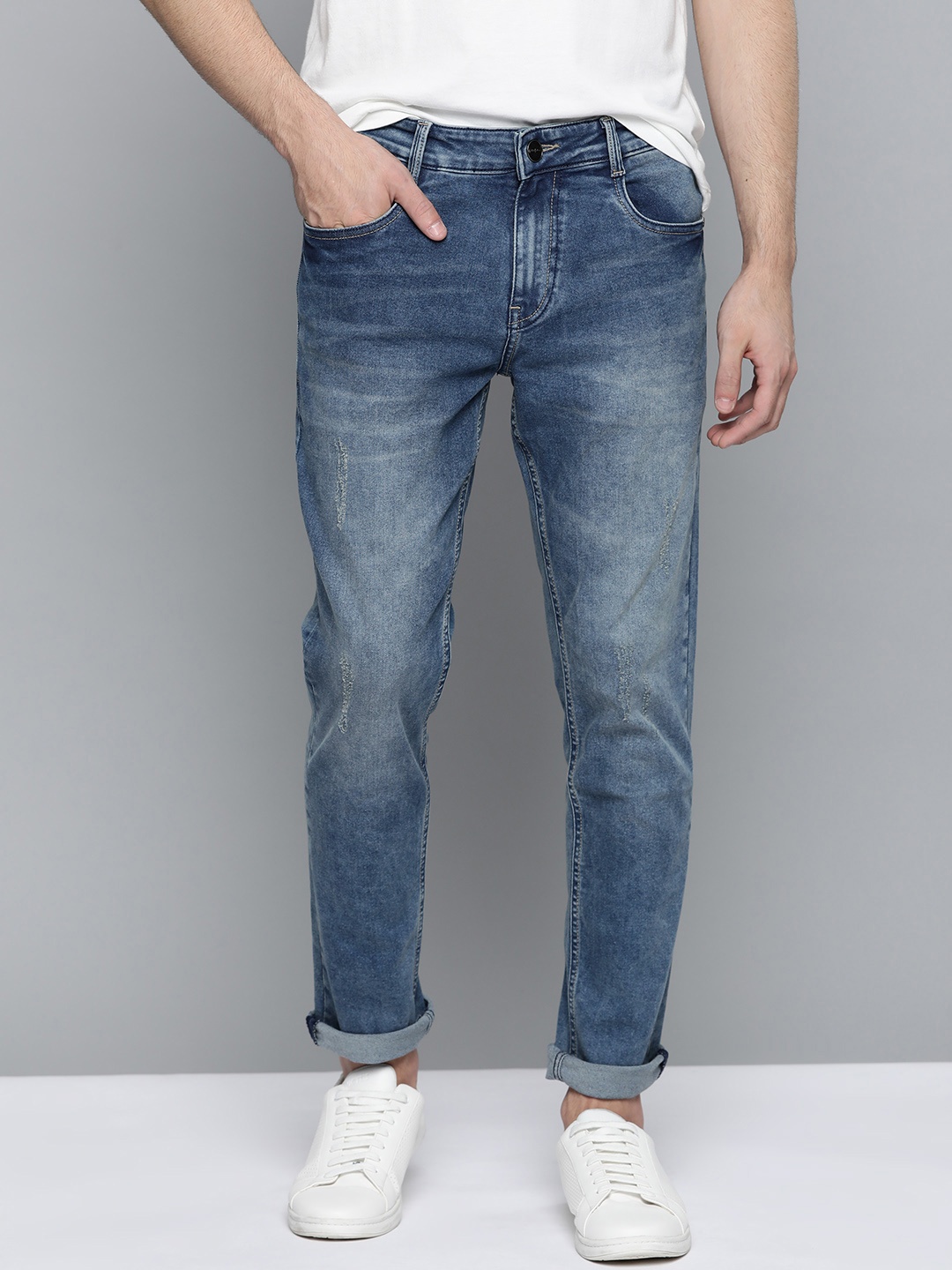 

Mast & Harbour Men Blue Slim Fit Mid-Rise Low Distress Stretchable Jeans