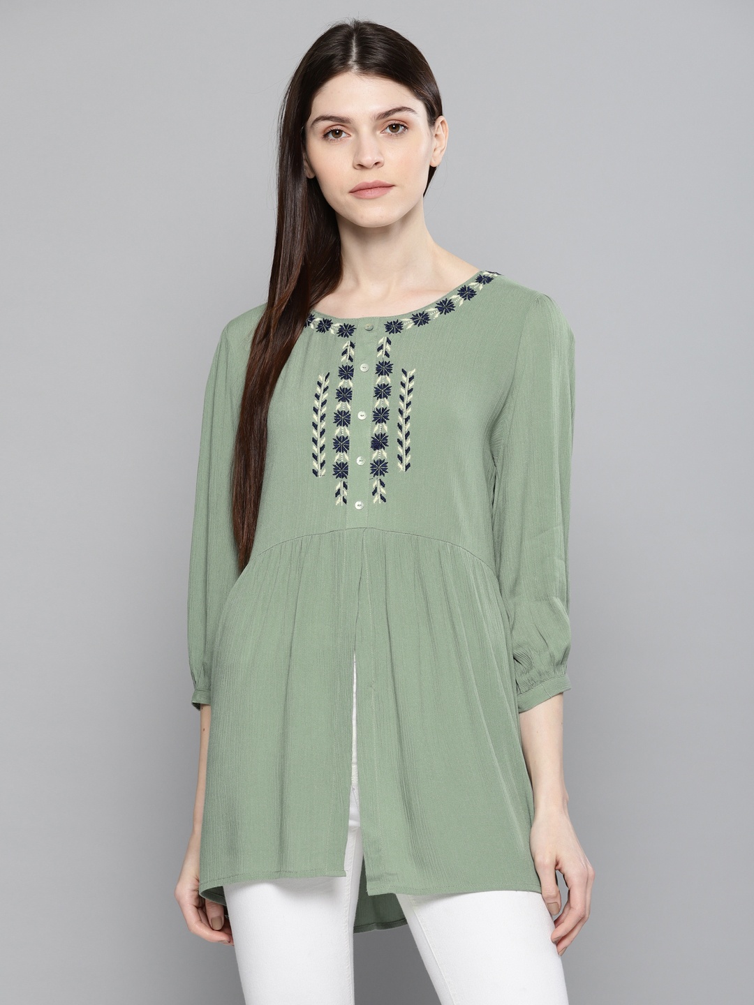 

Chemistry Women Green Self Design Longline Pure Cotton Top