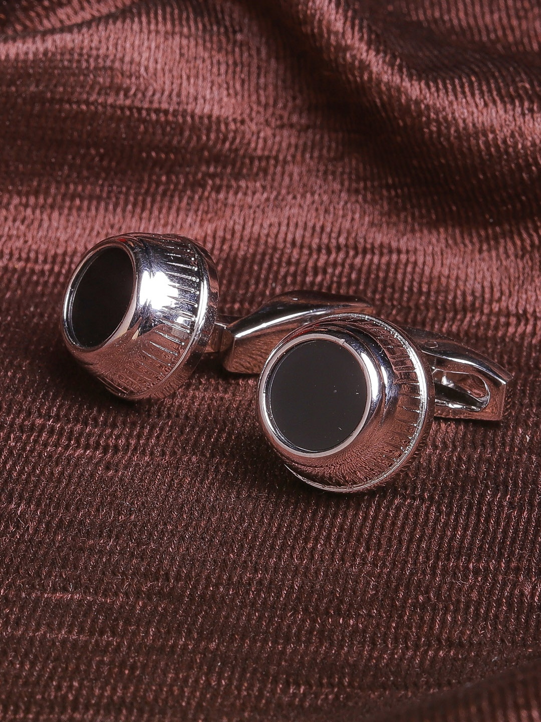 

JEWEL JUNCTION Black Round Cufflinks