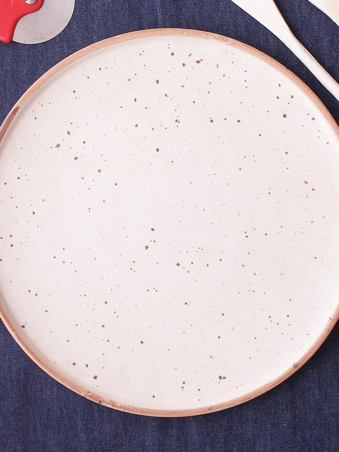 

MIAH Decor Beige Solid Ceramic Round Platter
