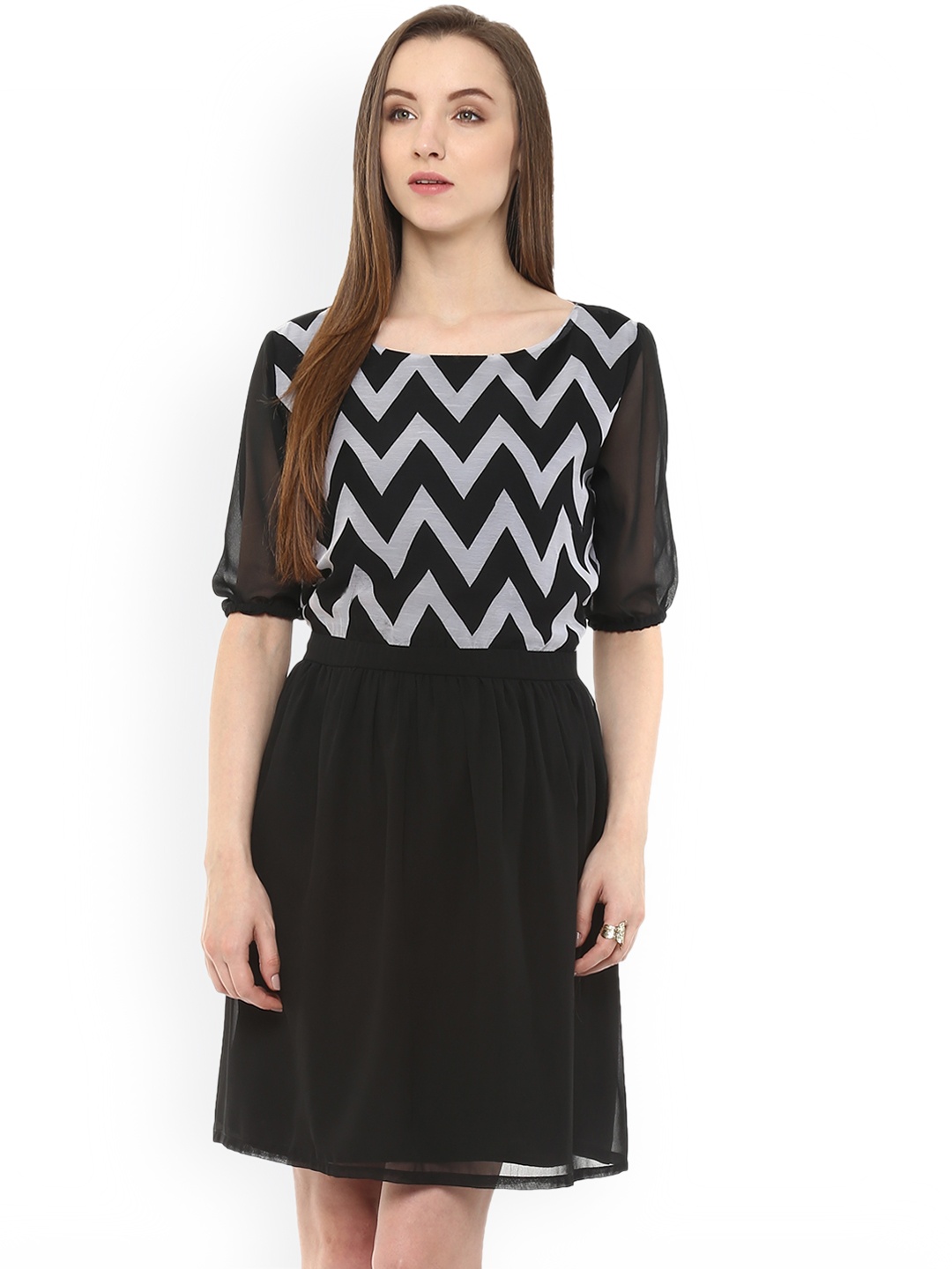 

Zima Leto Women Black Printed Fit and Flare Dress