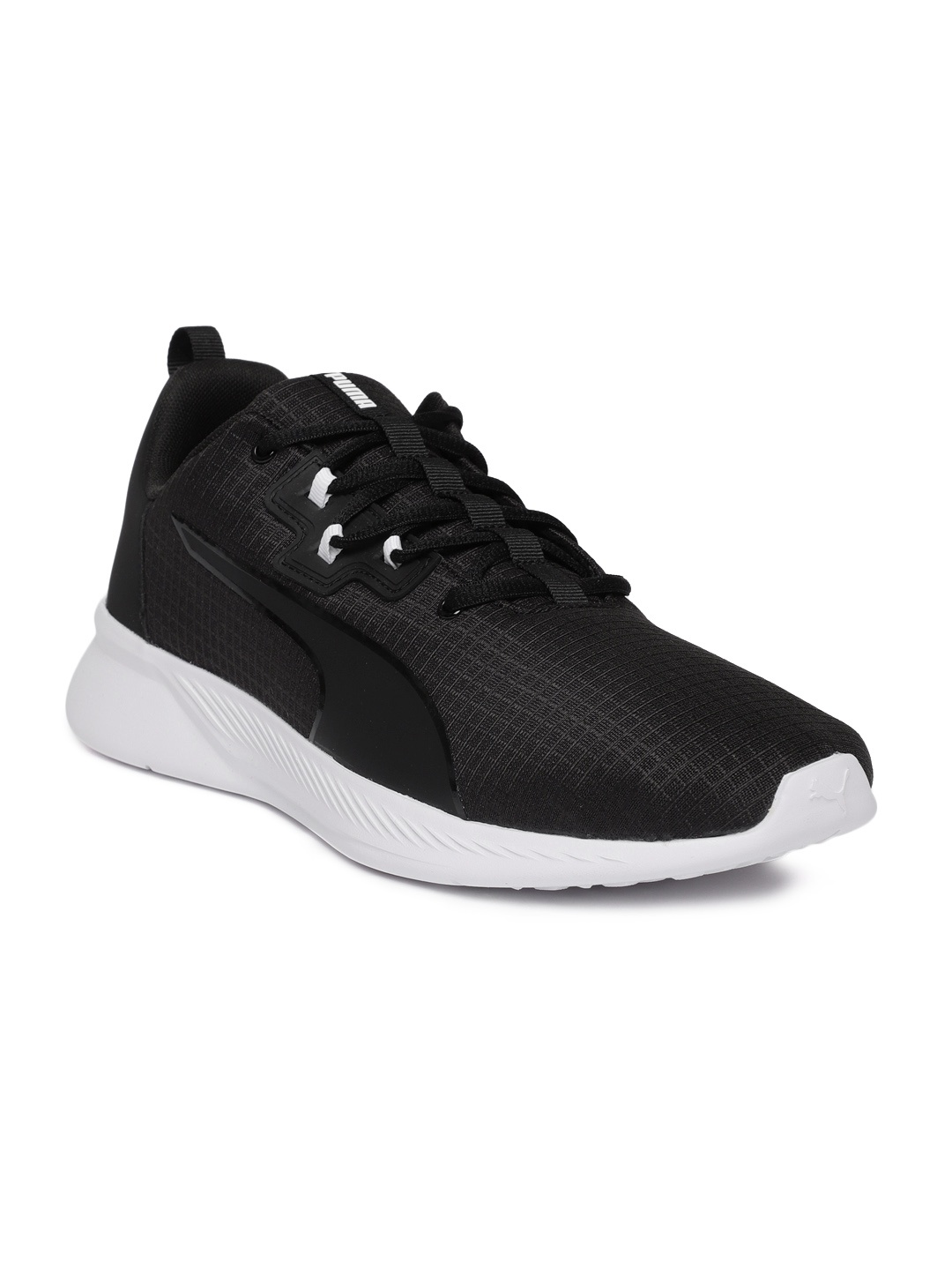 

Puma Men Black Tishatsu Runner Running Shoes