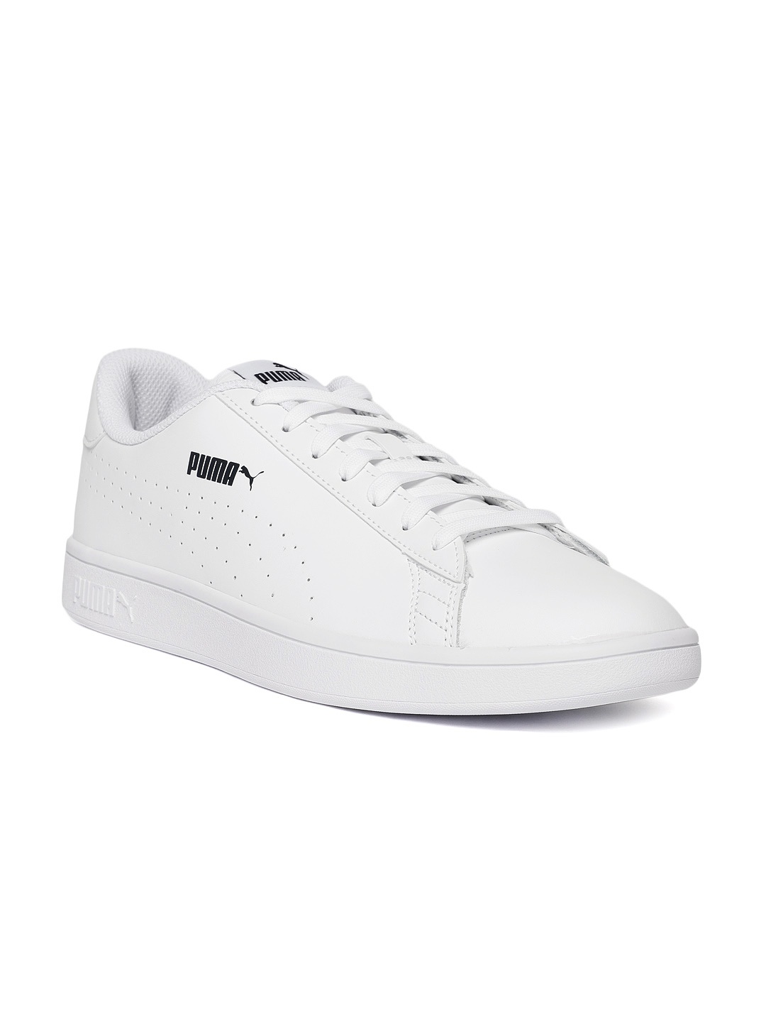 

Puma Men White Smash v2 Perforated Leather Sneakers