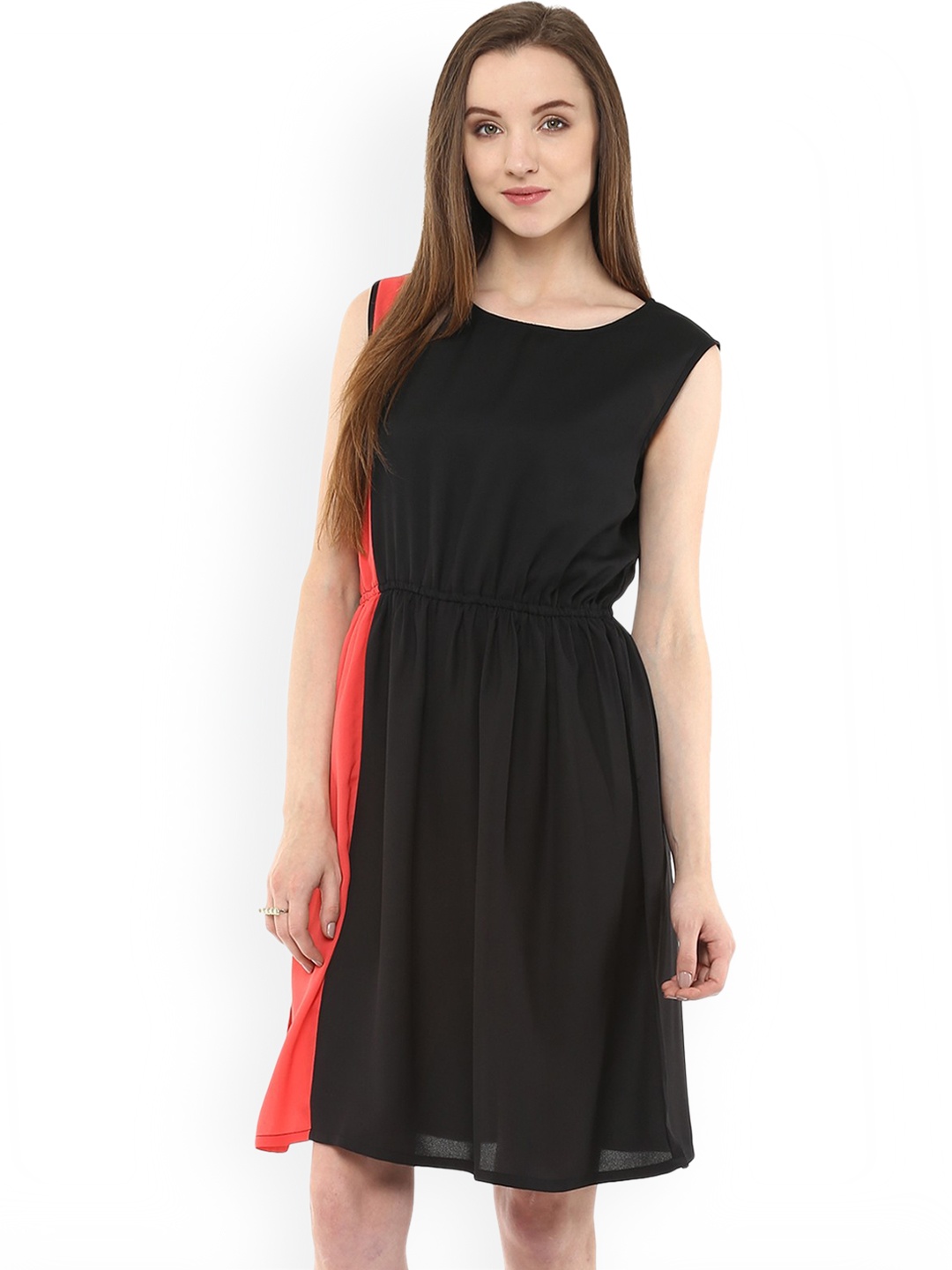 

Zima Leto Women Black & Coral Red Colourblocked Fit and Flare Dress