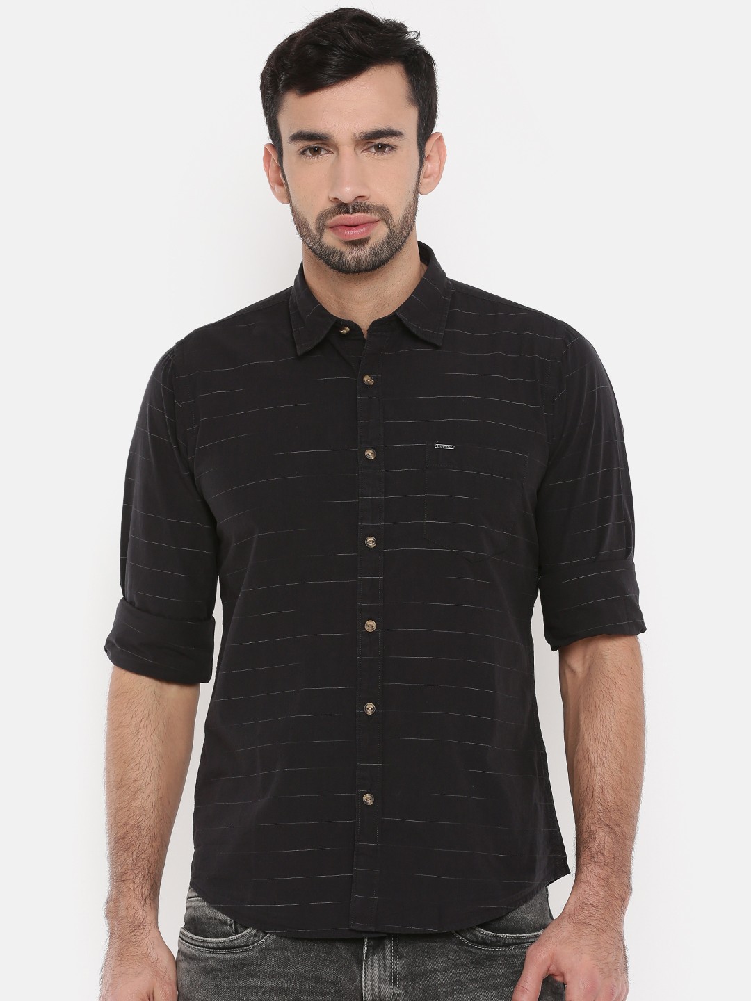 

Pepe Jeans Men Black & Off-White Regular Fit Striped Casual Shirt