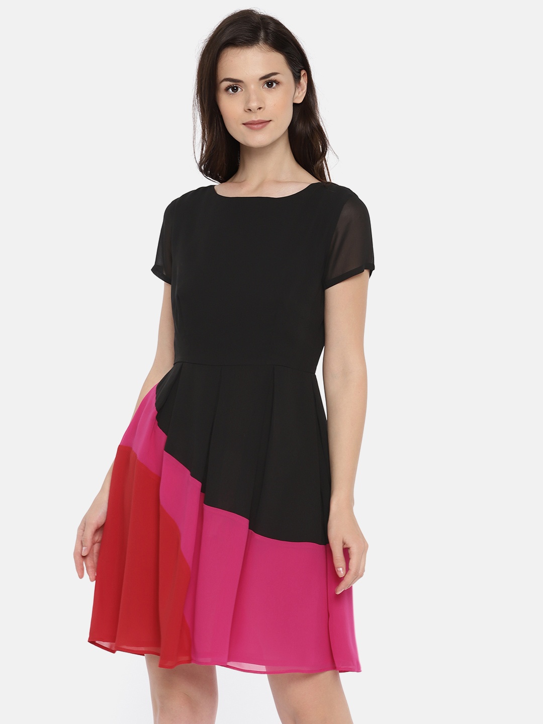 

ROVING MODE Women Black Colourblocked Fit and Flare Dress