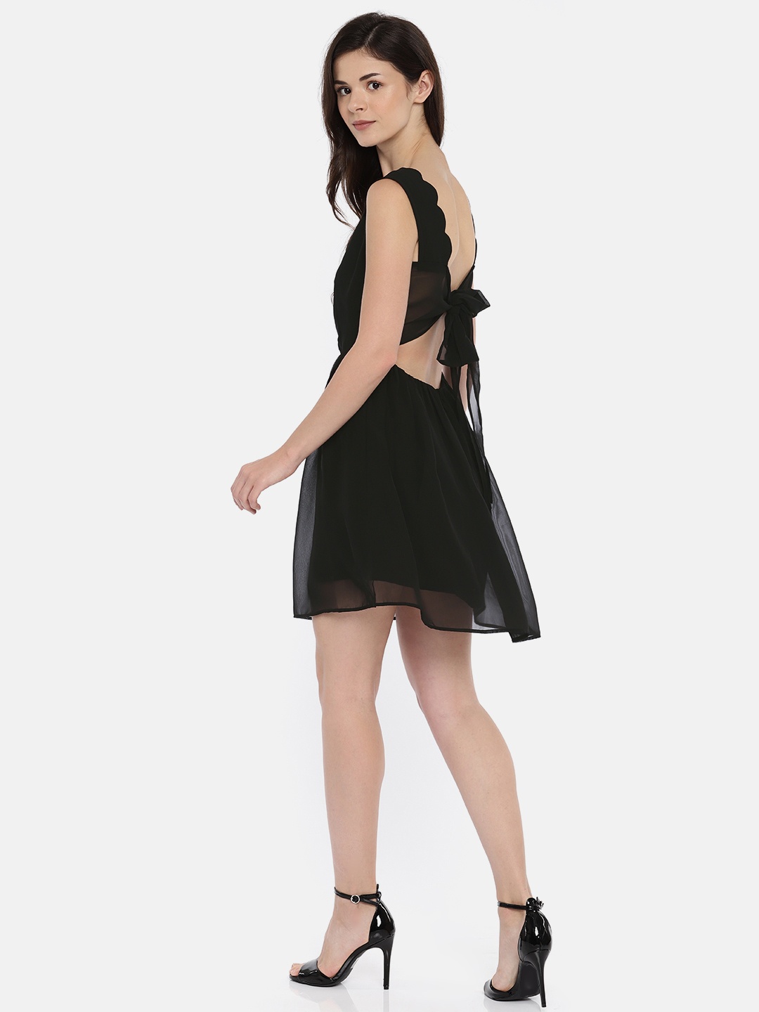 

ROVING MODE Women Black Solid Fit and Flare Dress