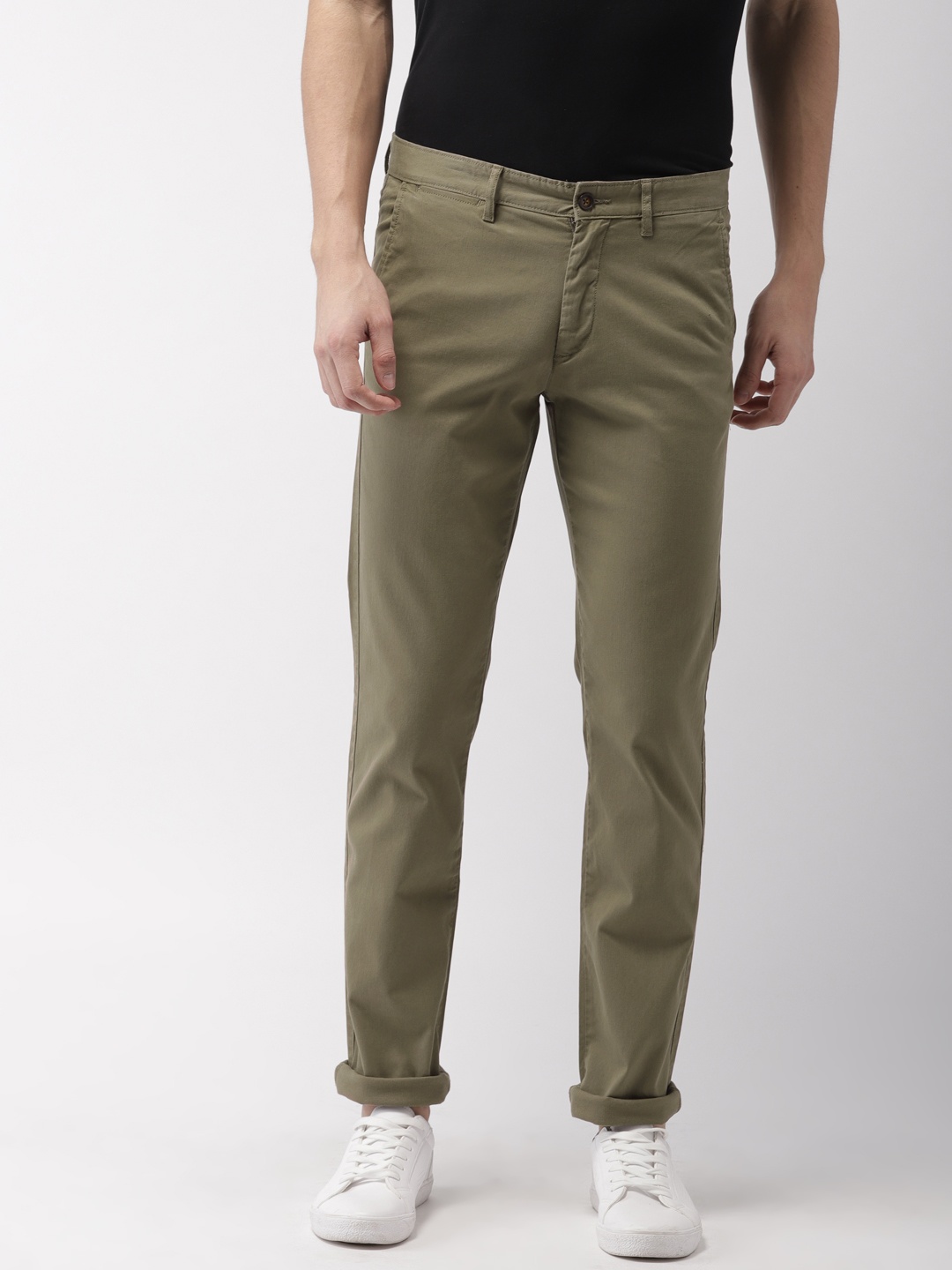 

Arrow Sport Men Olive Green Chrysler Tapered Fit Solid Chinos