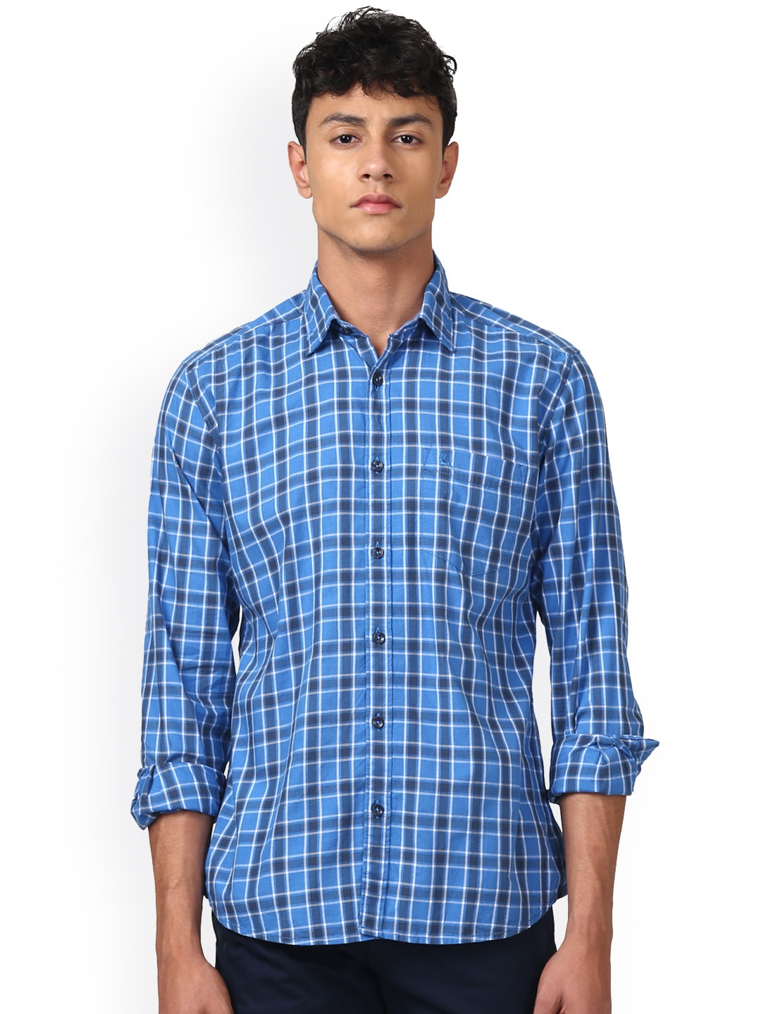 

Parx Men Blue Slim Fit Checked Casual Shirt