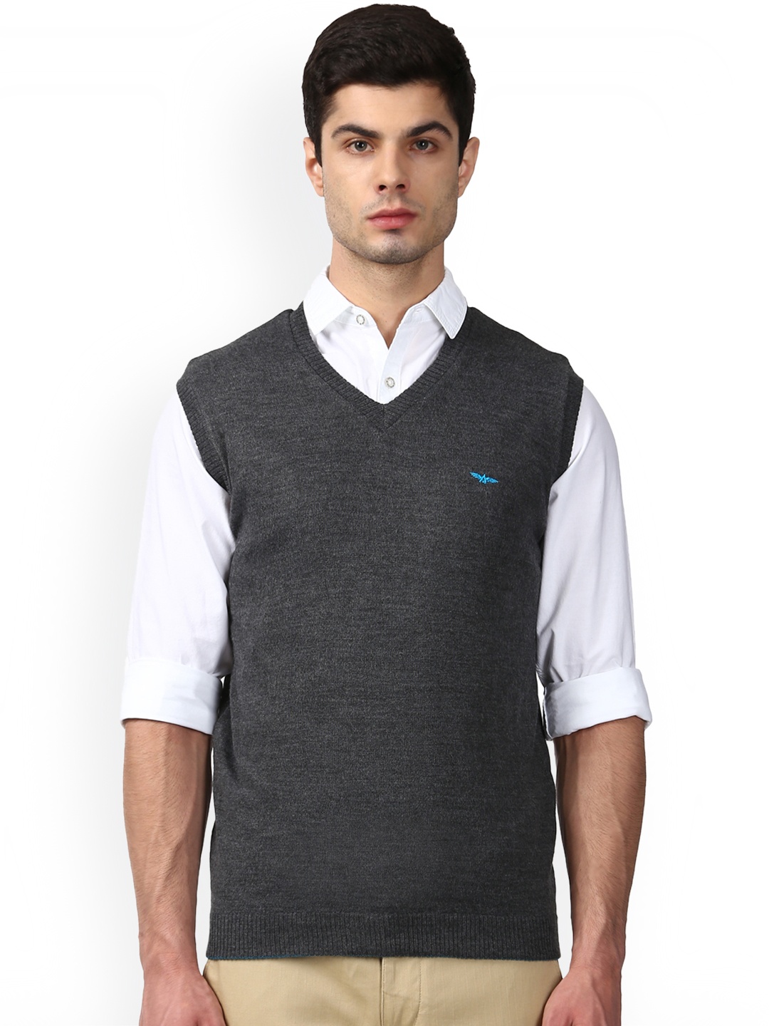 

Park Avenue Men Grey Solid Sweater Vest