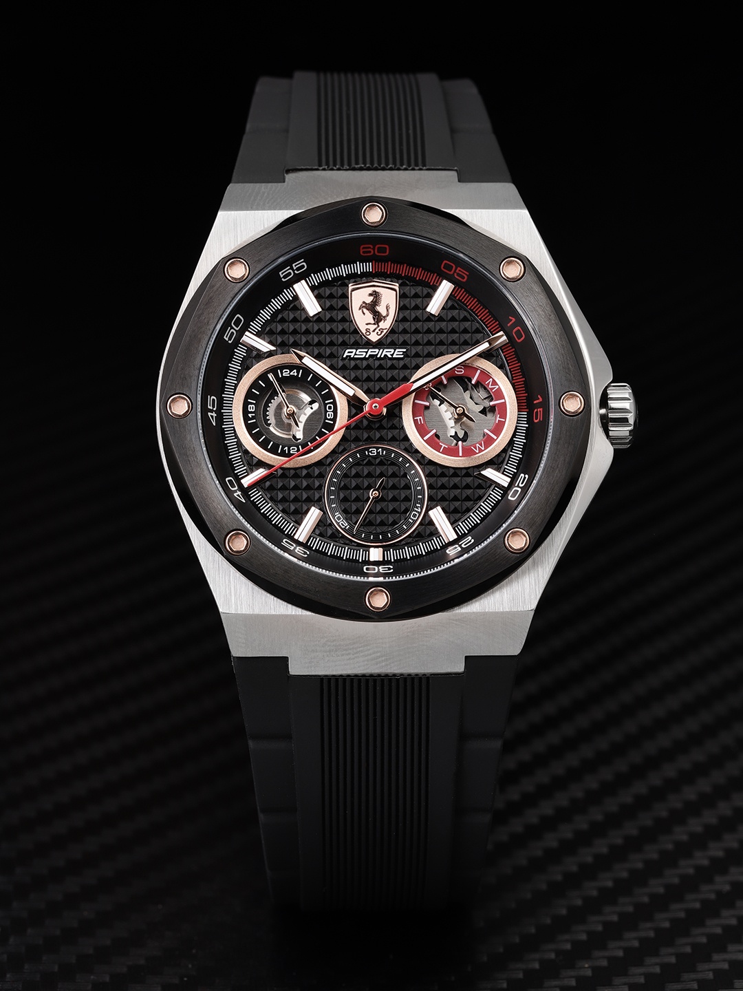 

SCUDERIA FERRARI Men Black ASPIRE Analogue Watch 0830556