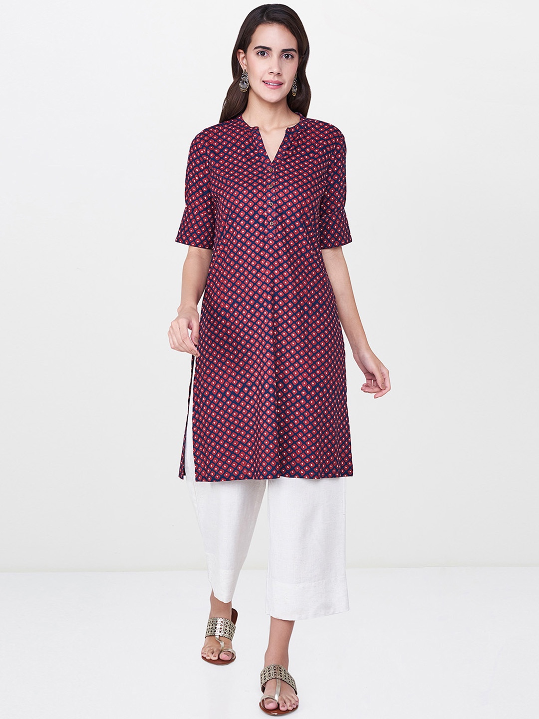 

Global Desi Women Navy & Maroon Printed Straight Kurta, Navy blue