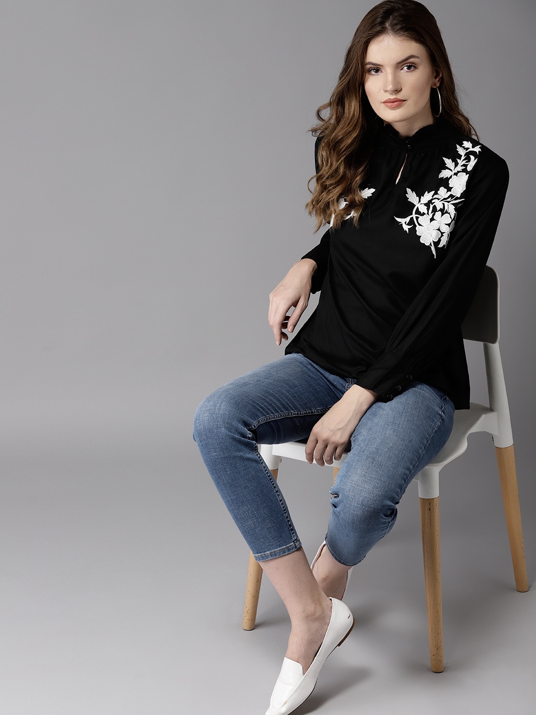 

HERE&NOW Power Of Flower Embroidered Top, Black