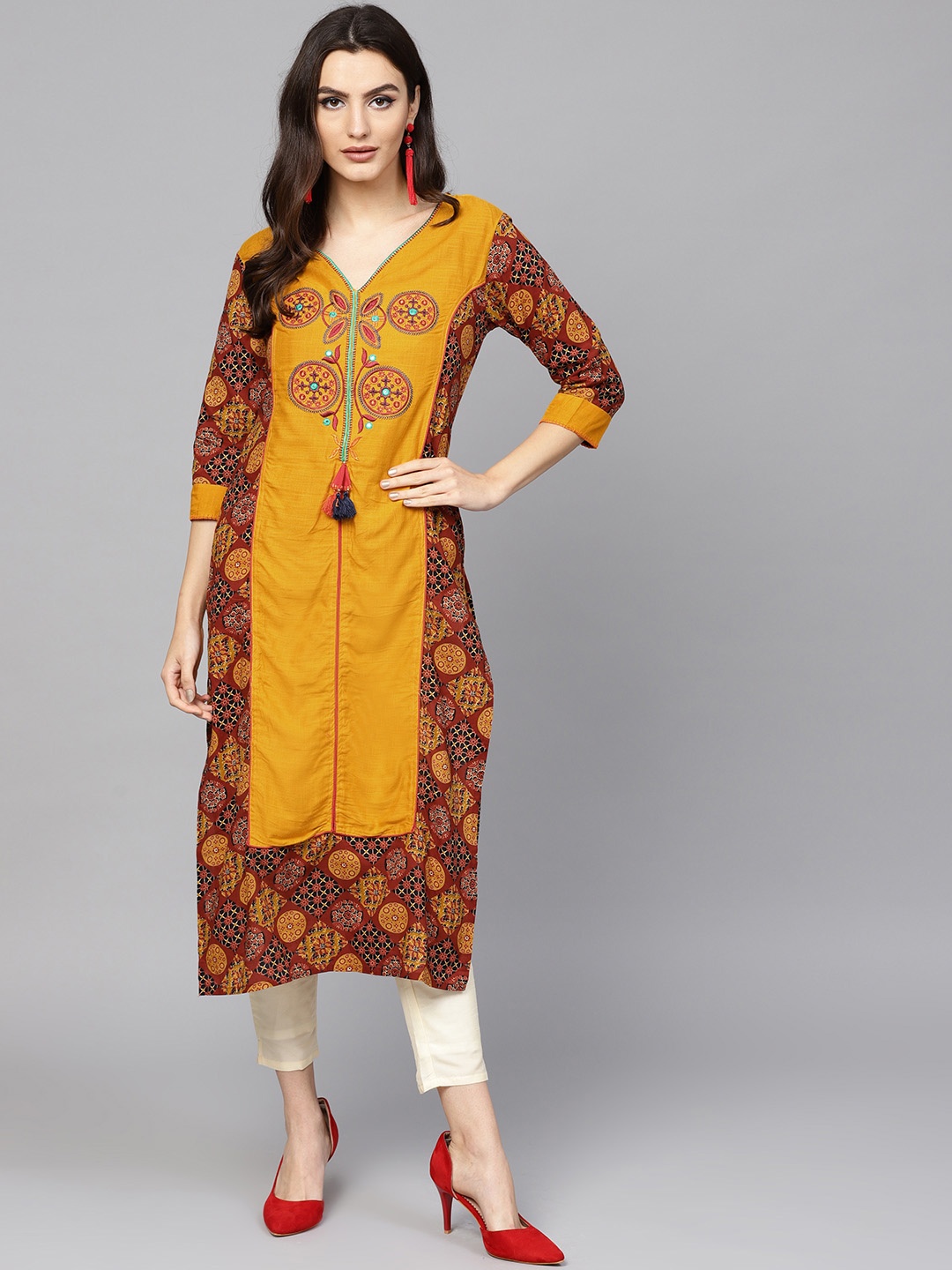 

Yufta Women Mustard Yellow & Rust Brown Printed Straight Kurta