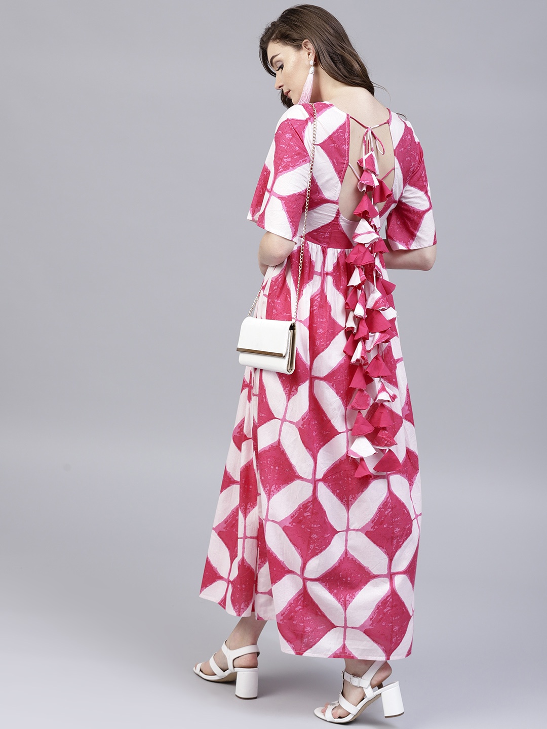 

AKS Women Pink & White Printed Maxi Dress