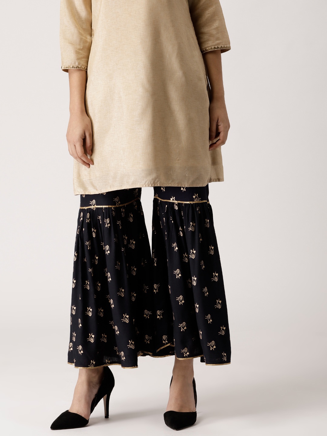 

Libas Women Navy Printed Flared Sharara, Navy blue