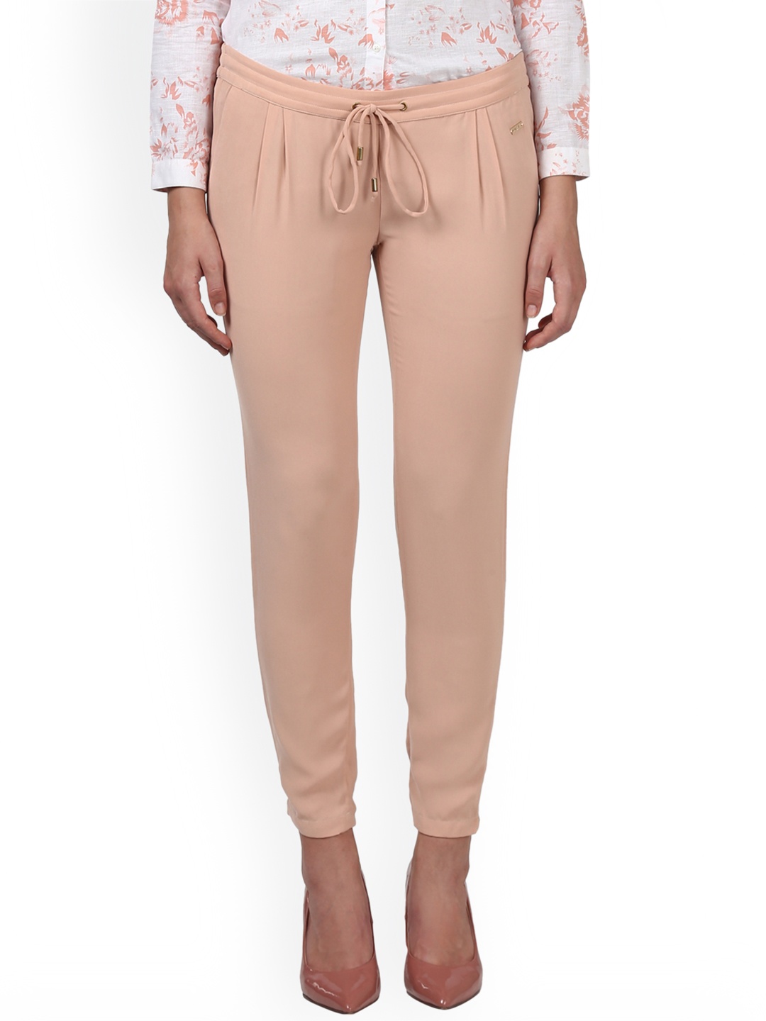 

Park Avenue Woman Peach-Coloured Slim Fit Solid Jogger