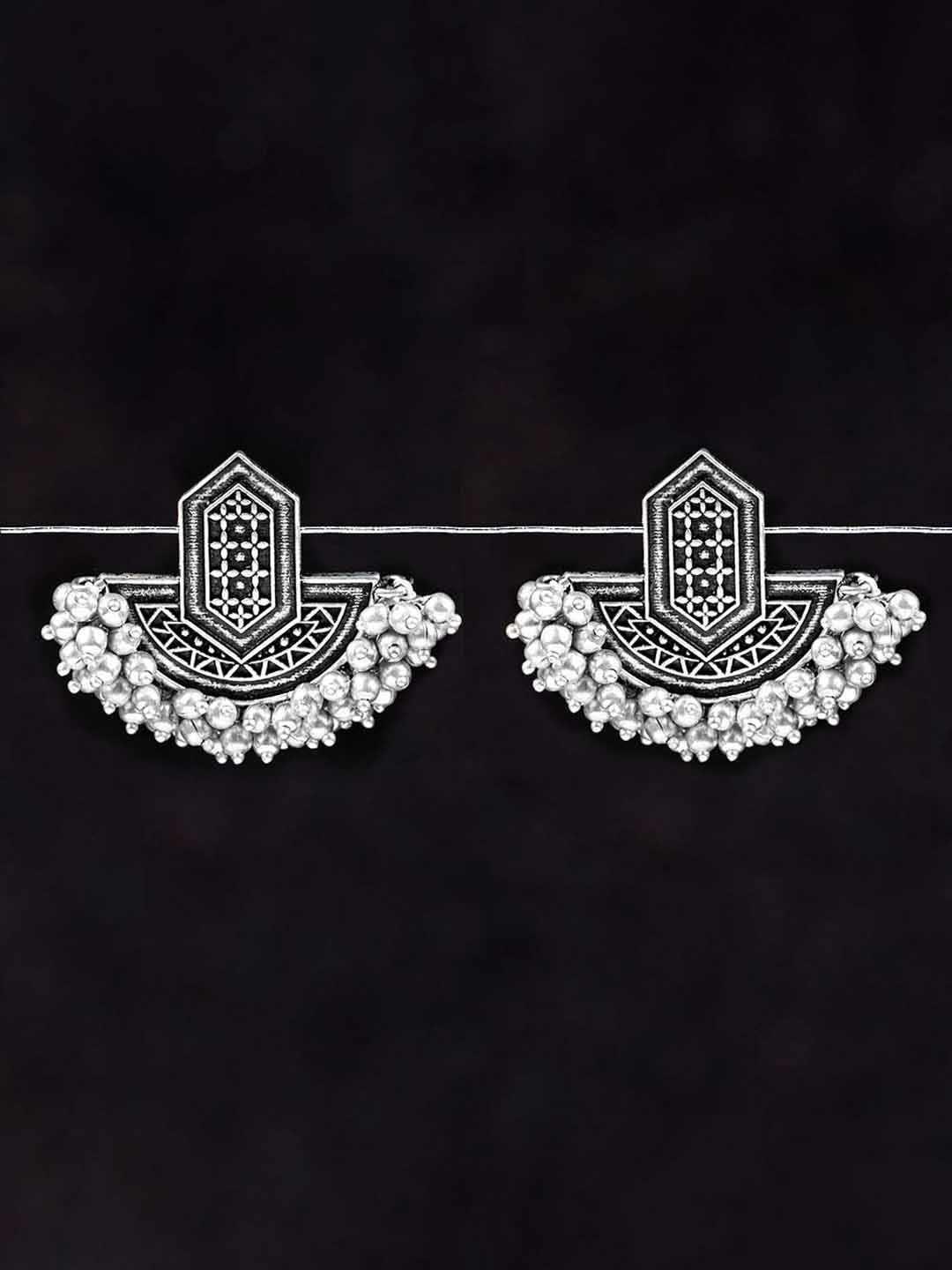 

Voylla Silver-Toned Oxidised Geometric Studs