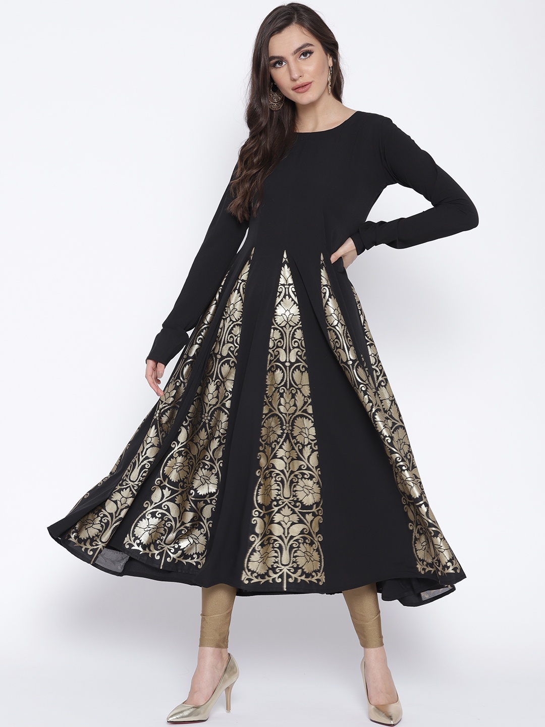 

Ahalyaa Women Black & Golden Printed Anarkali Kurta